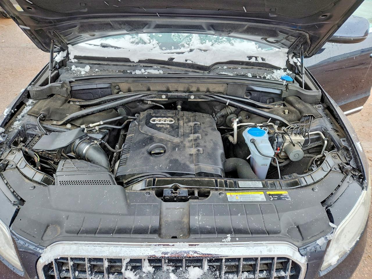 2015 Audi Q5 Premium Blue vin: WA1CFAFP8FA052737