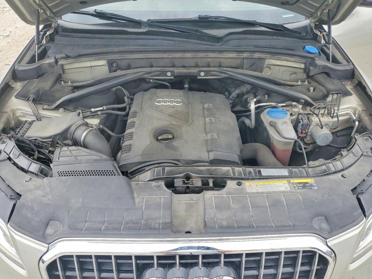 2015 Audi Q5 Premium Tan vin: WA1CFAFP8FA126867