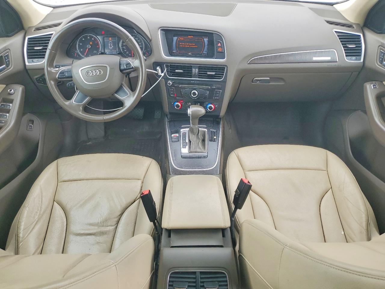 2015 Audi Q5 Premium Tan vin: WA1CFAFP8FA126867