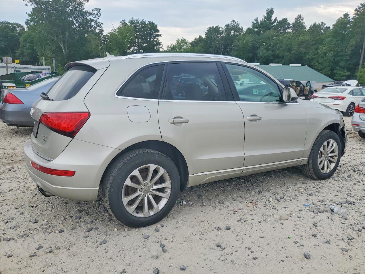 2015 Audi Q5 Premium Tan vin: WA1CFAFP8FA126867