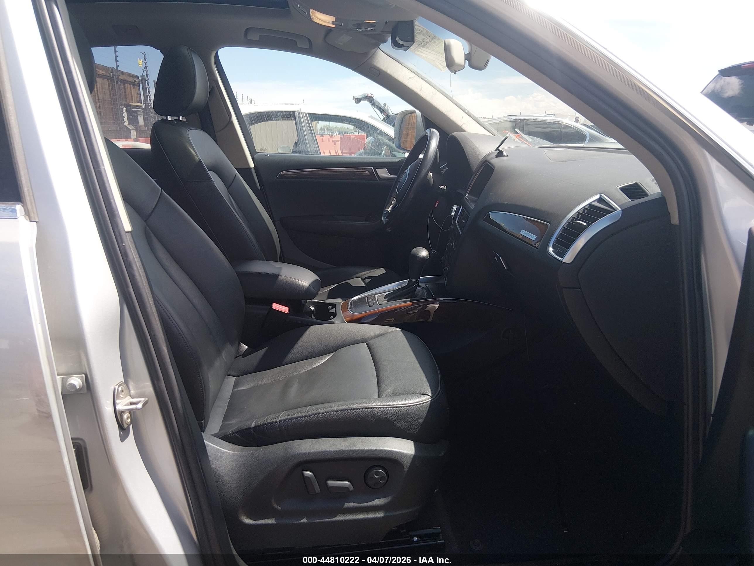 2012 Audi Q5 2.0t Premium Silver vin: WA1CFAFP9CA014896