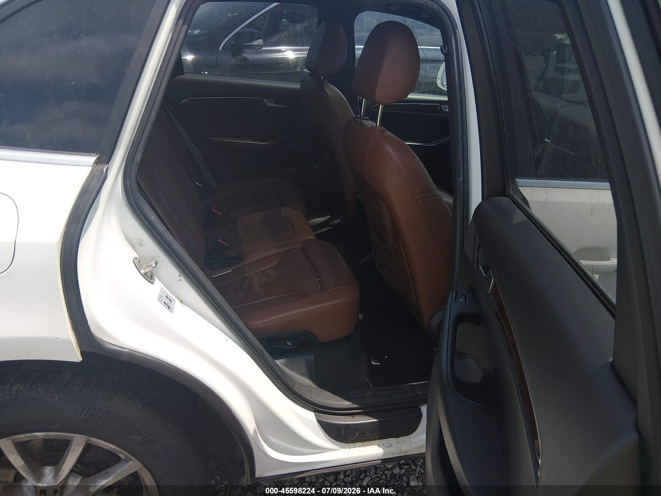 2012 Audi Q5 2.0t Premium White vin: WA1CFAFP9CA084933