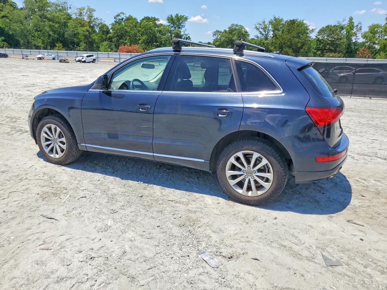 2013 Audi Q5 Premium Blue vin: WA1CFAFP9DA063680