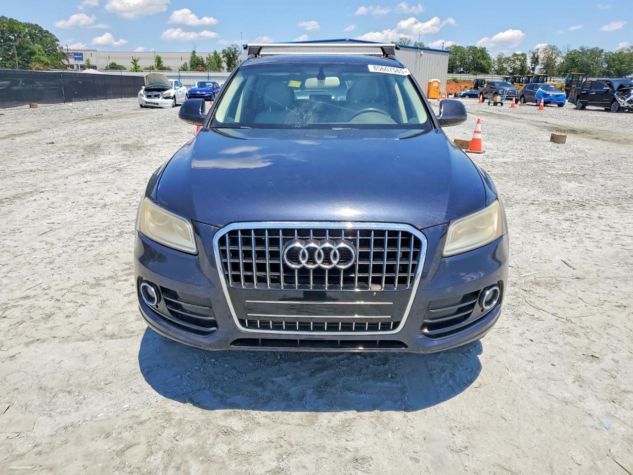 2013 Audi Q5 Premium Blue vin: WA1CFAFP9DA063680