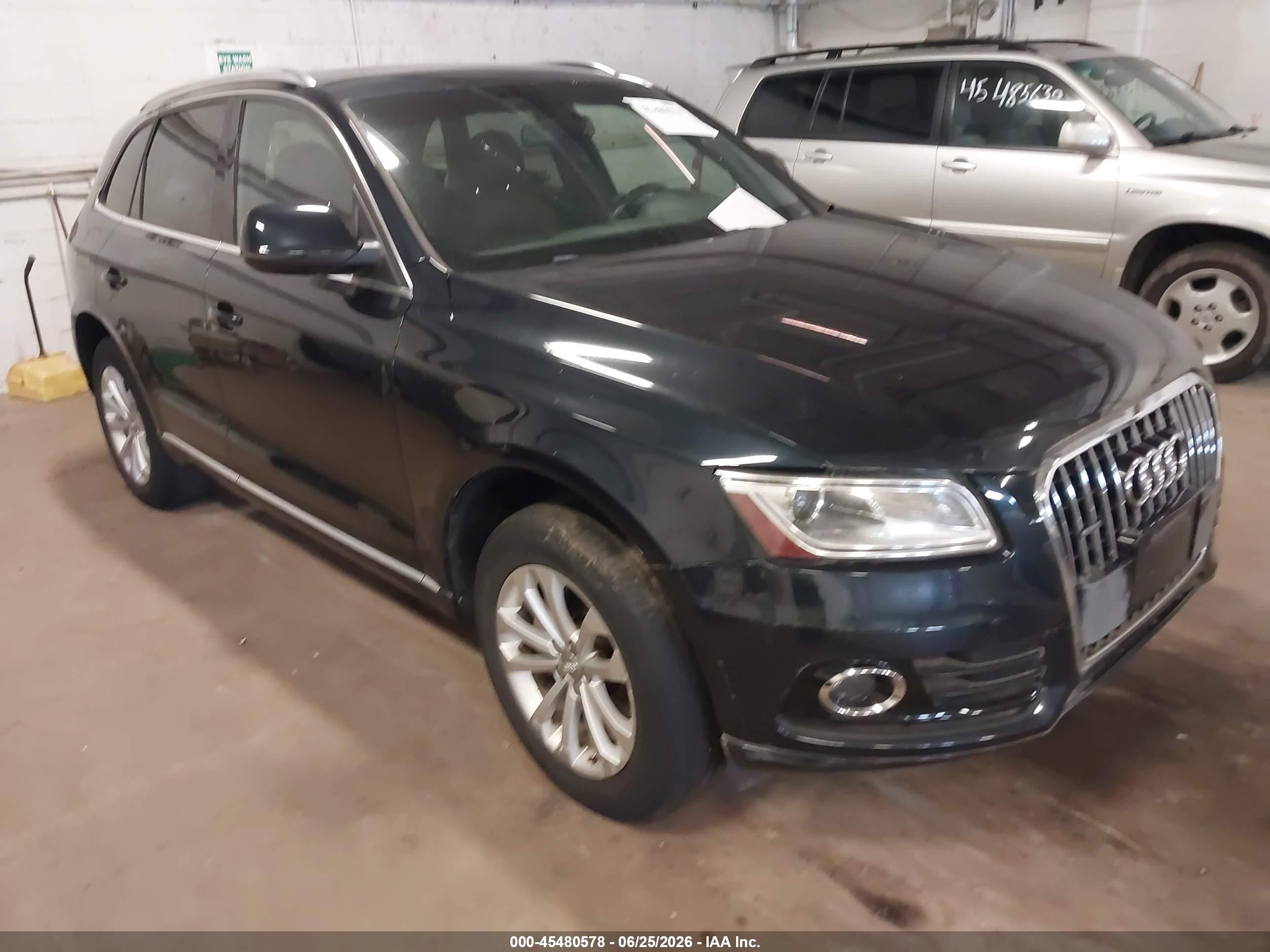 2014 Audi Q5 2.0t Premium Dark Blue vin: WA1CFAFP9EA001648
