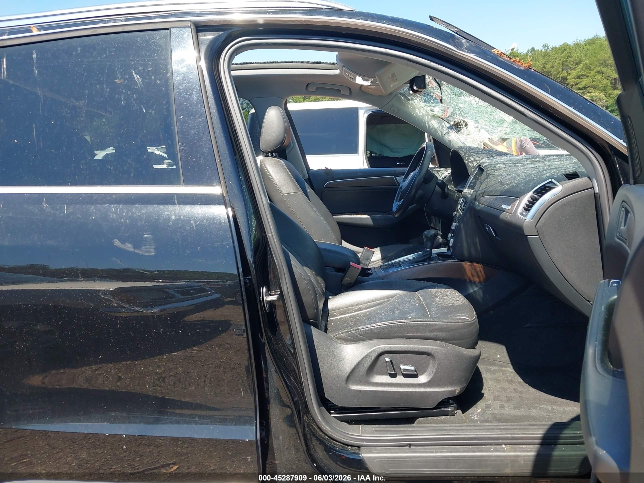 2014 Audi Q5 2.0t Premium Black vin: WA1CFAFP9EA029305