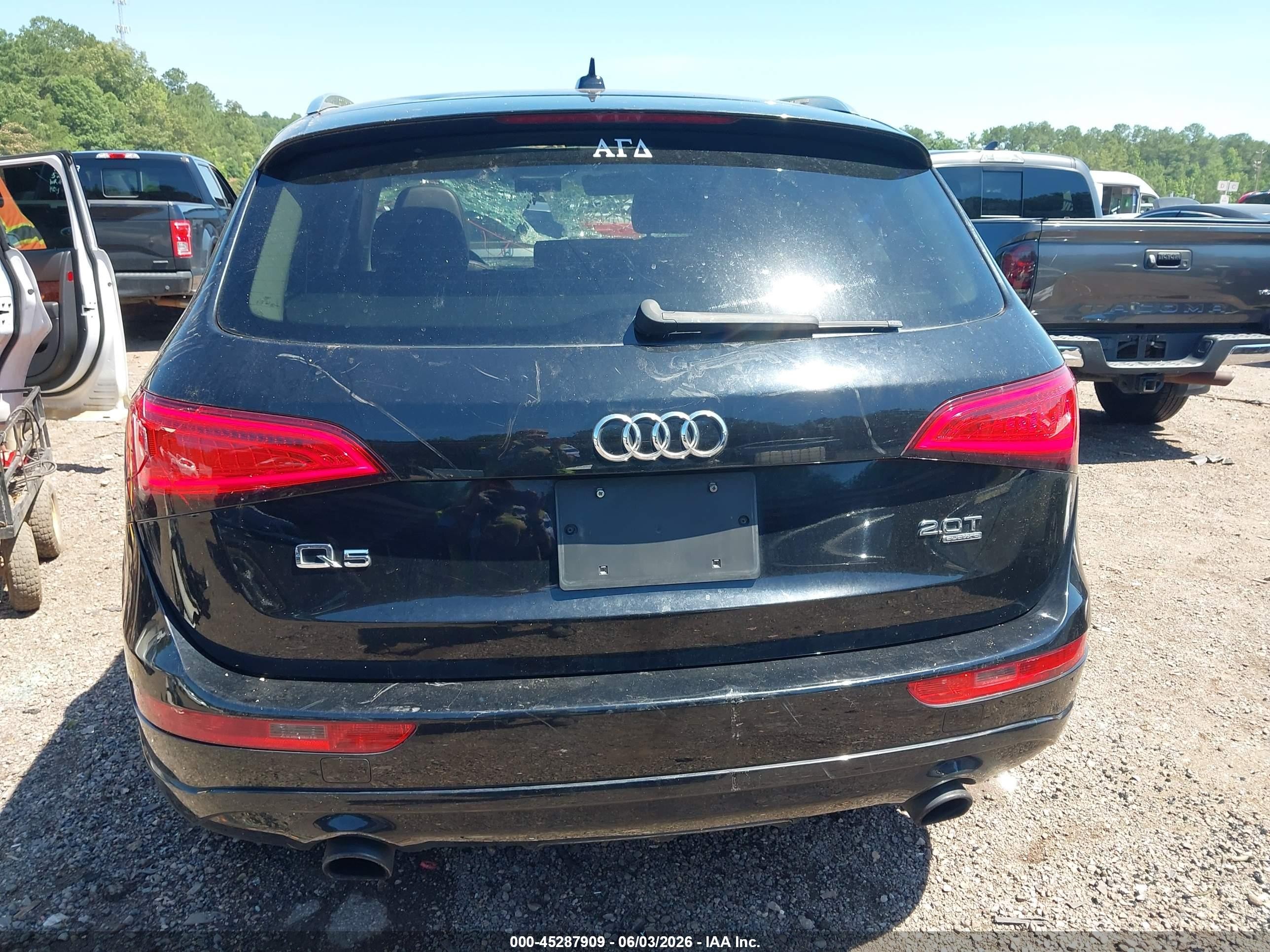 2014 Audi Q5 2.0t Premium Black vin: WA1CFAFP9EA029305