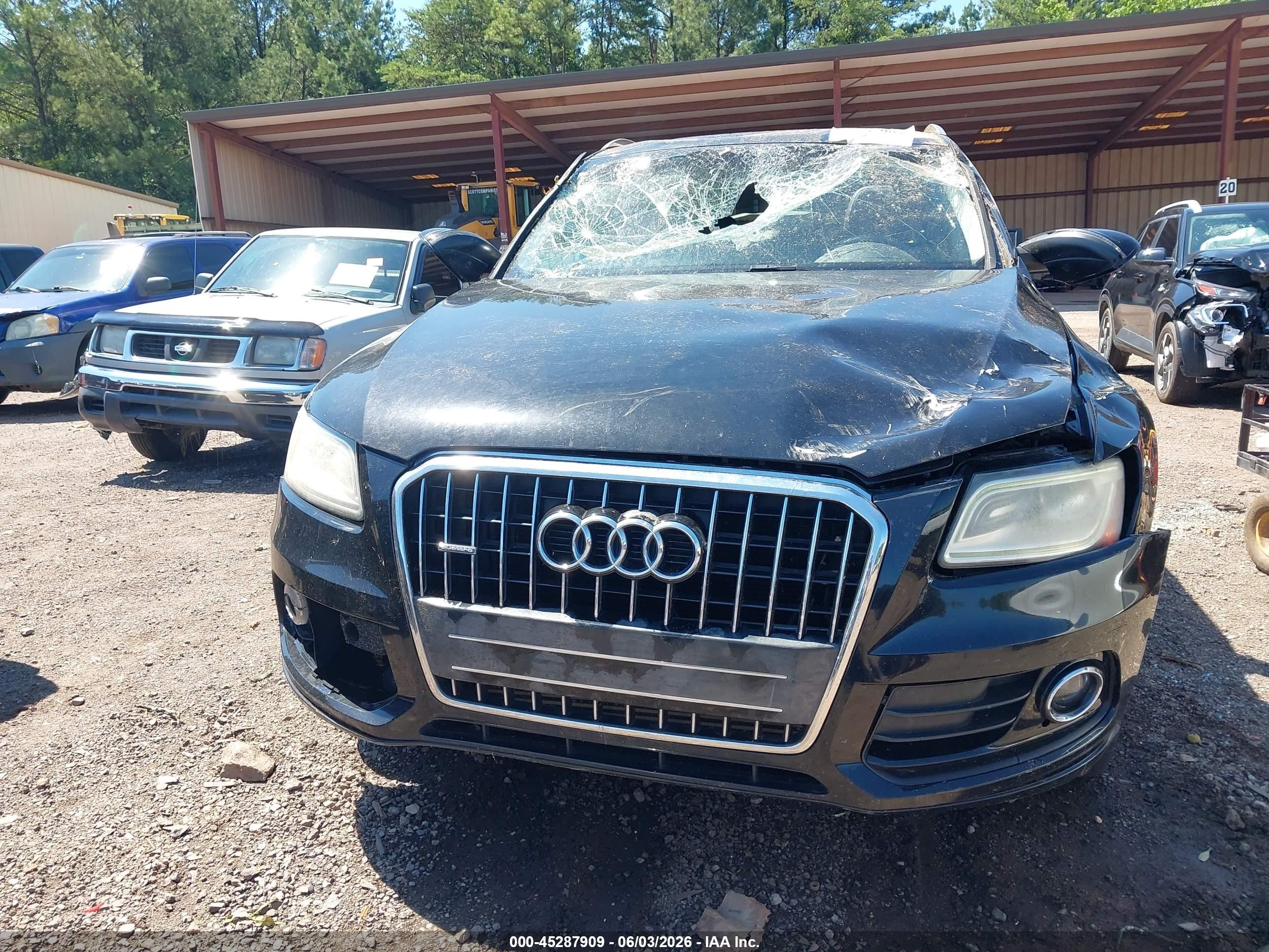 2014 Audi Q5 2.0t Premium Black vin: WA1CFAFP9EA029305