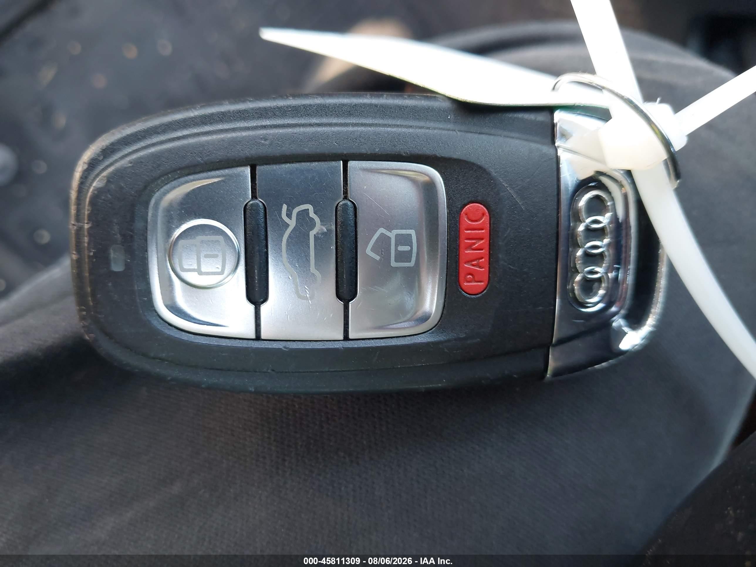 2015 Audi Q5 2.0t Premium Gray vin: WA1CFAFP9FA094818