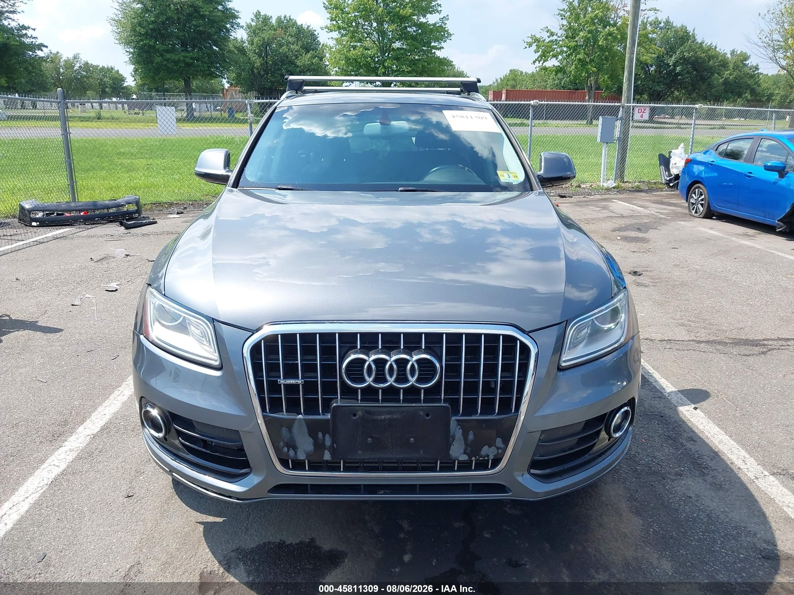 2015 Audi Q5 2.0t Premium Gray vin: WA1CFAFP9FA094818
