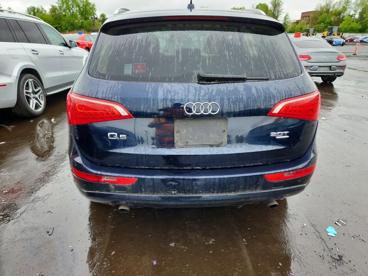 2011 Audi Q5 Premium Синий vin: WA1CFAFPXBA004246