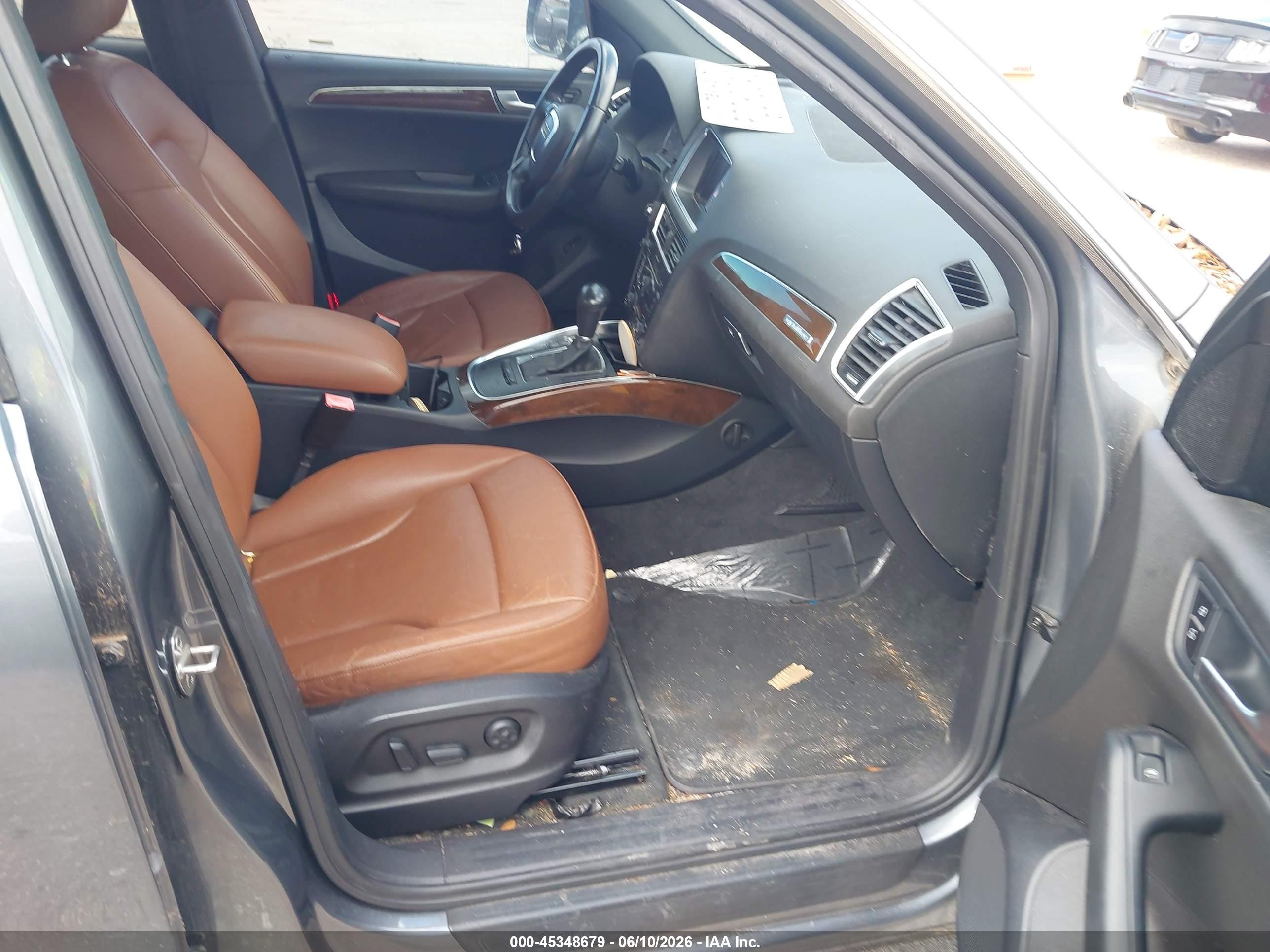2012 Audi Q5 2.0t Premium Gray vin: WA1CFAFPXCA132990