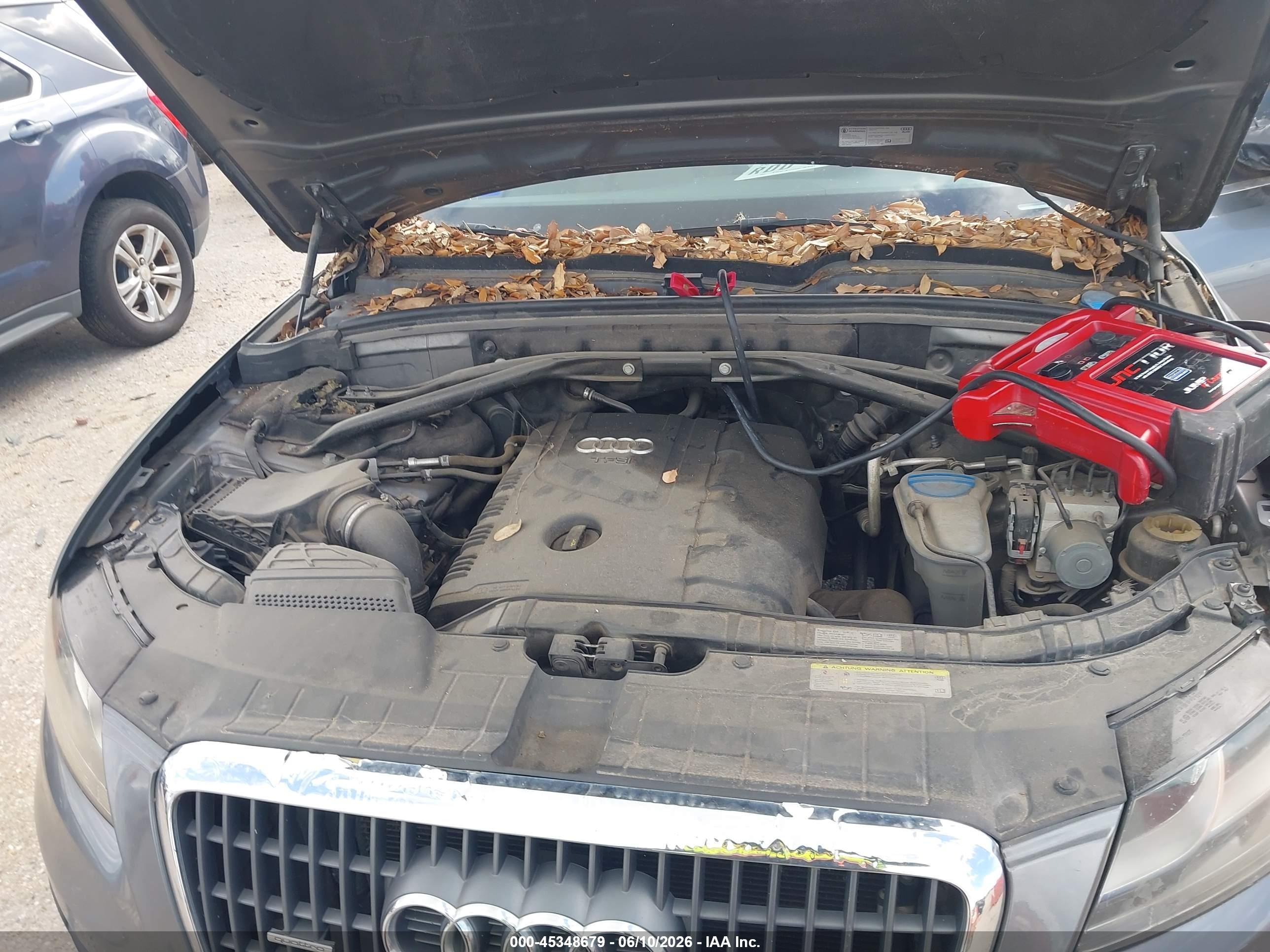 2012 Audi Q5 2.0t Premium Gray vin: WA1CFAFPXCA132990