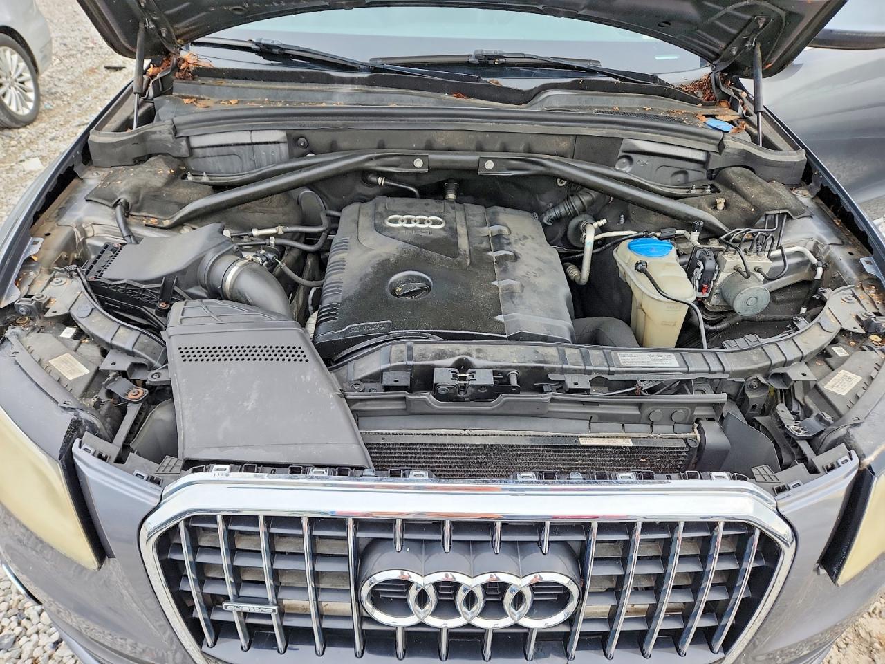 2013 Audi Q5 Premium Gray vin: WA1CFAFPXDA007599