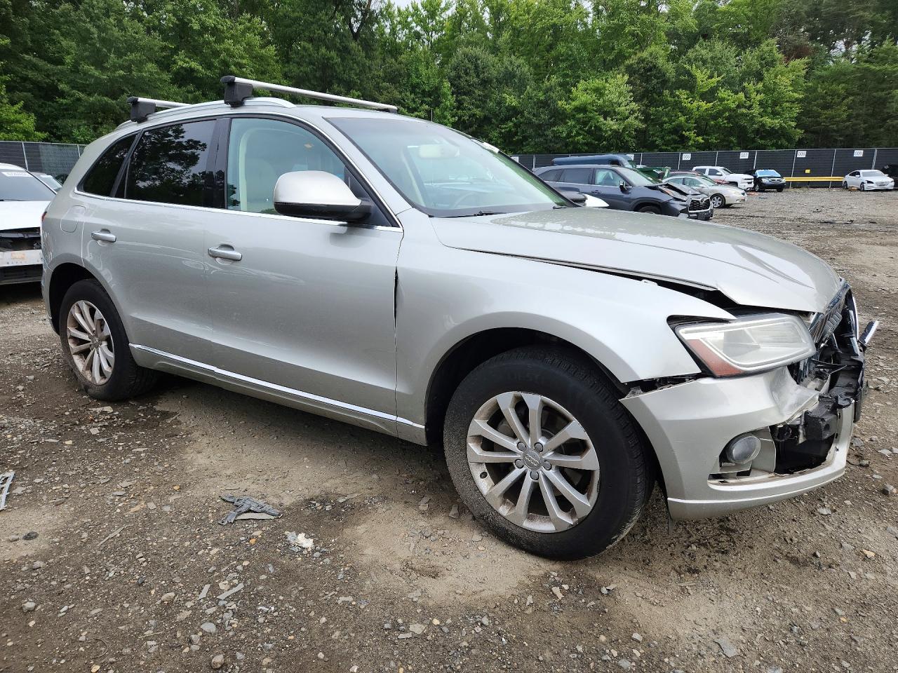 2015 Audi Q5 Premium Beige vin: WA1CFAFPXFA042730