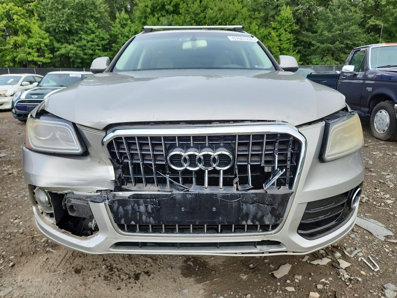 2015 Audi Q5 Premium Beige vin: WA1CFAFPXFA042730