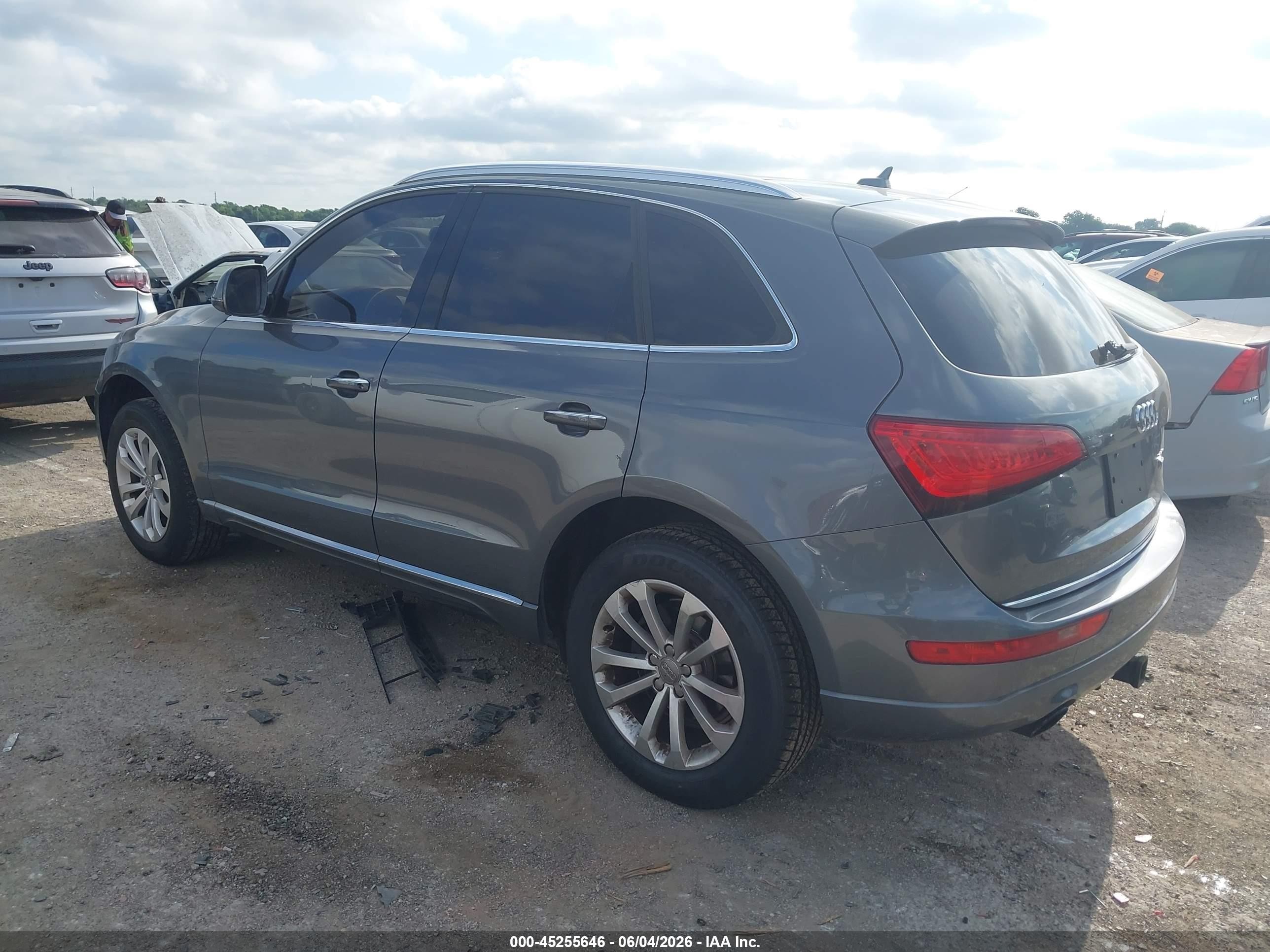 2015 Audi Q5 2.0t Premium Gray vin: WA1CFAFPXFA050472