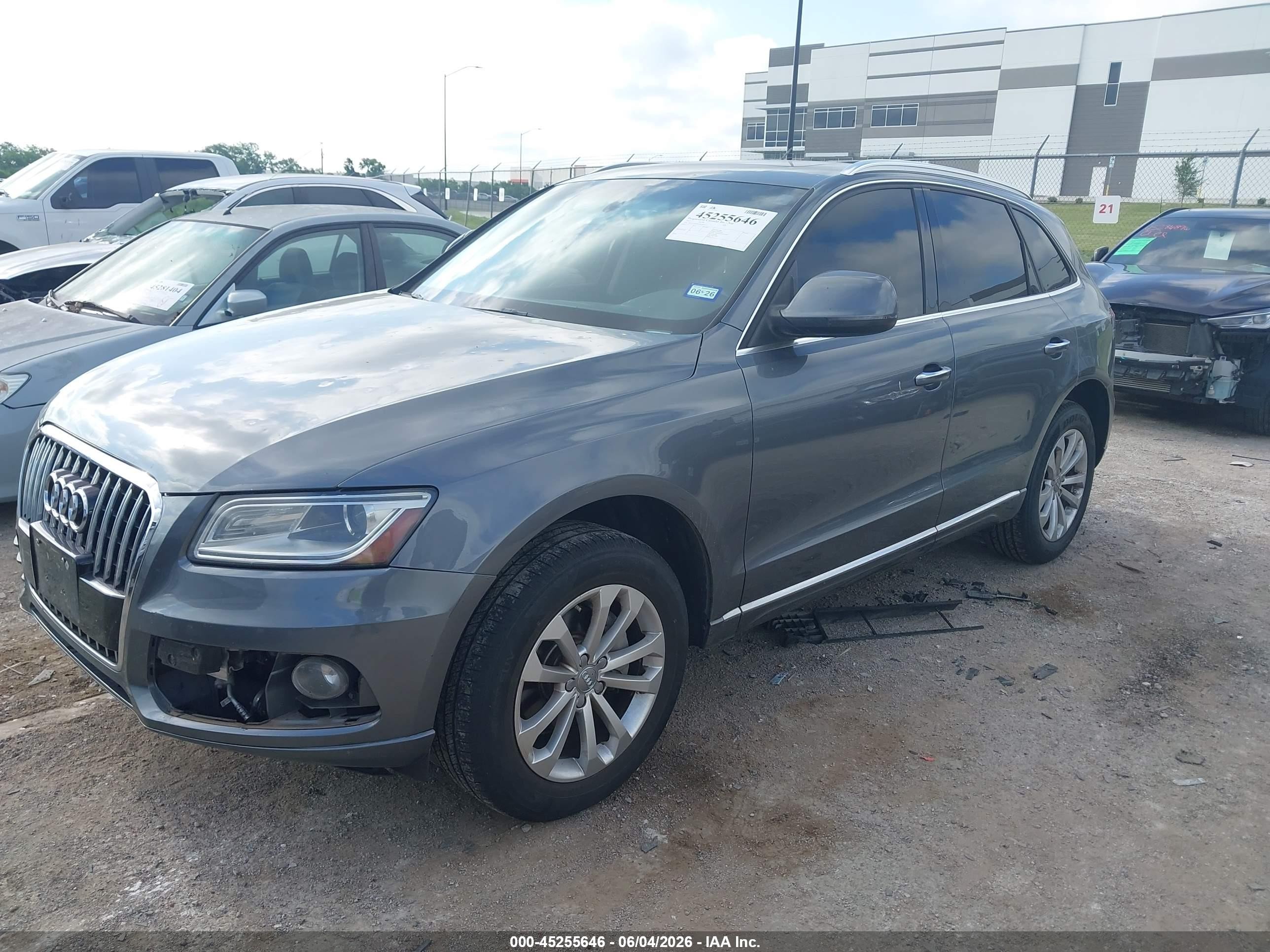 2015 Audi Q5 2.0t Premium Gray vin: WA1CFAFPXFA050472
