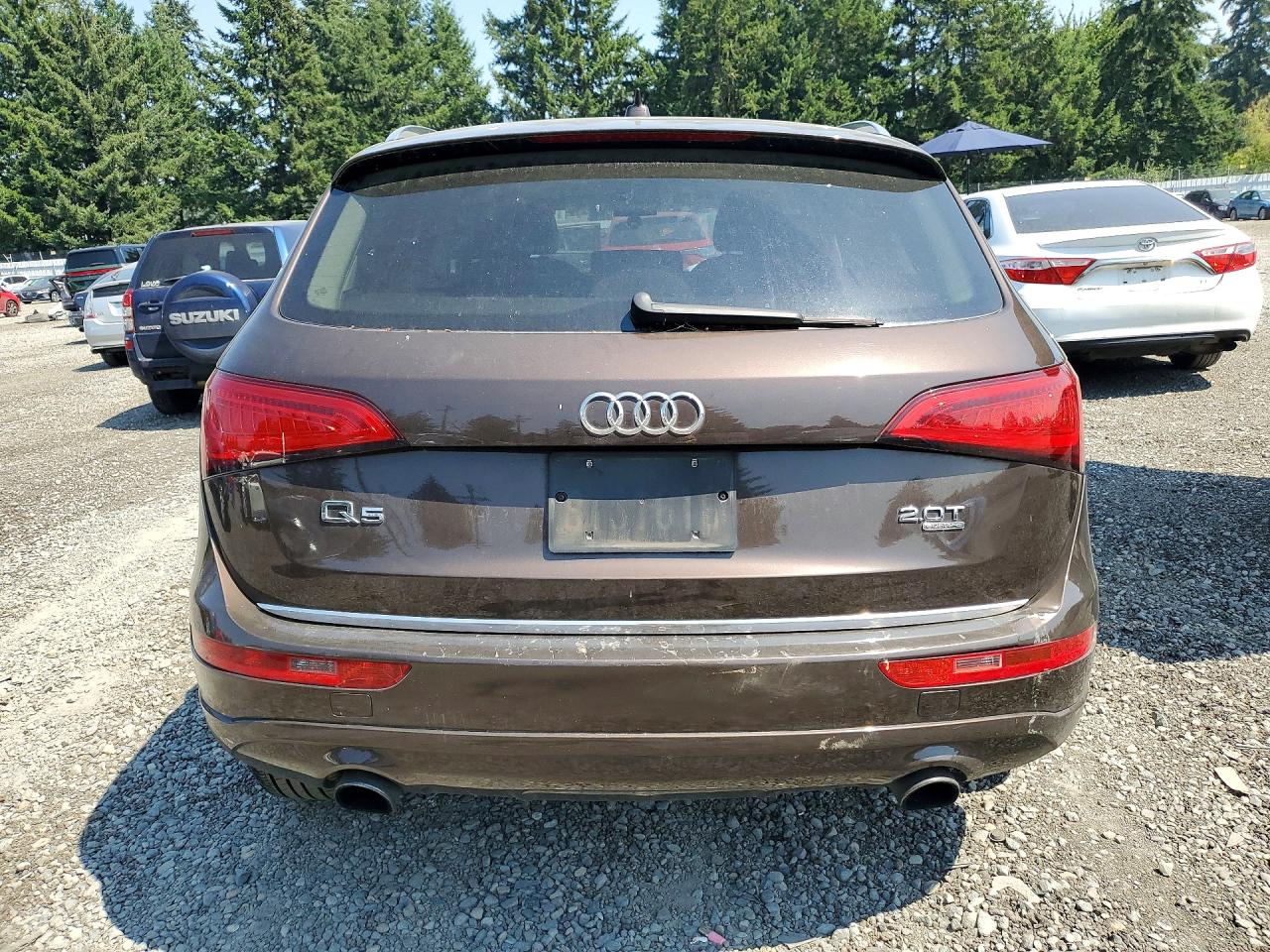2015 Audi Q5 Premium Brown vin: WA1CFAFPXFA050858