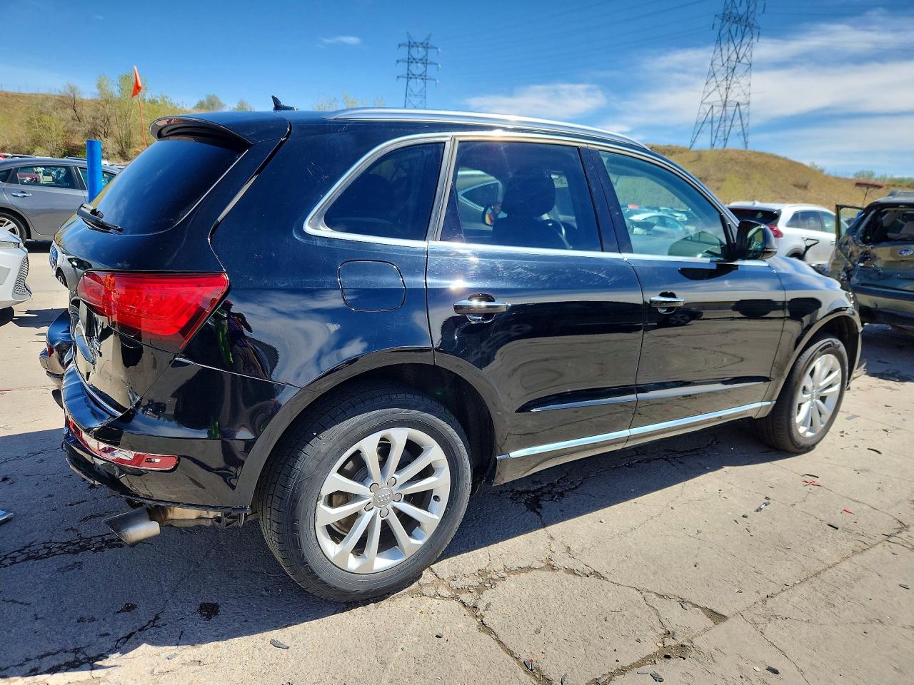 2015 Audi Q5 Premium Черный vin: WA1CFAFPXFA122657