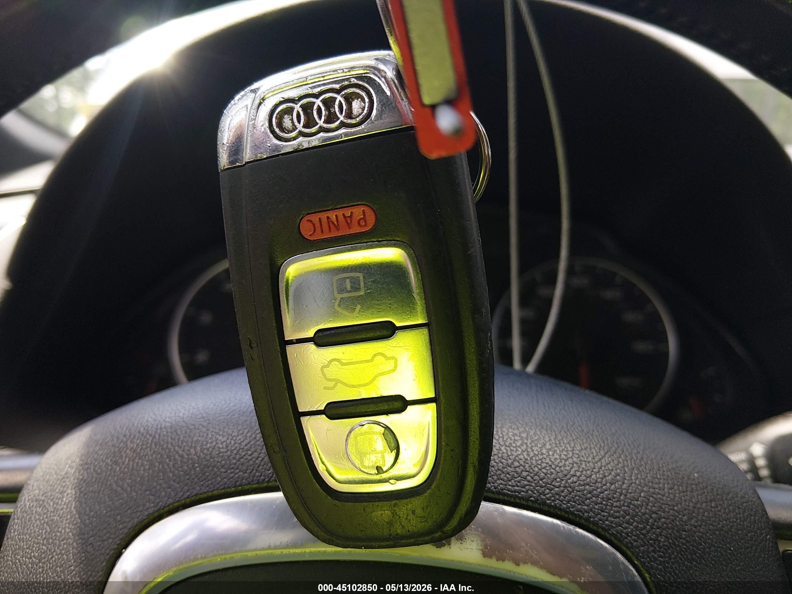 2011 Audi Q5 2.0t Premium Black vin: WA1CFBFPXBA097288