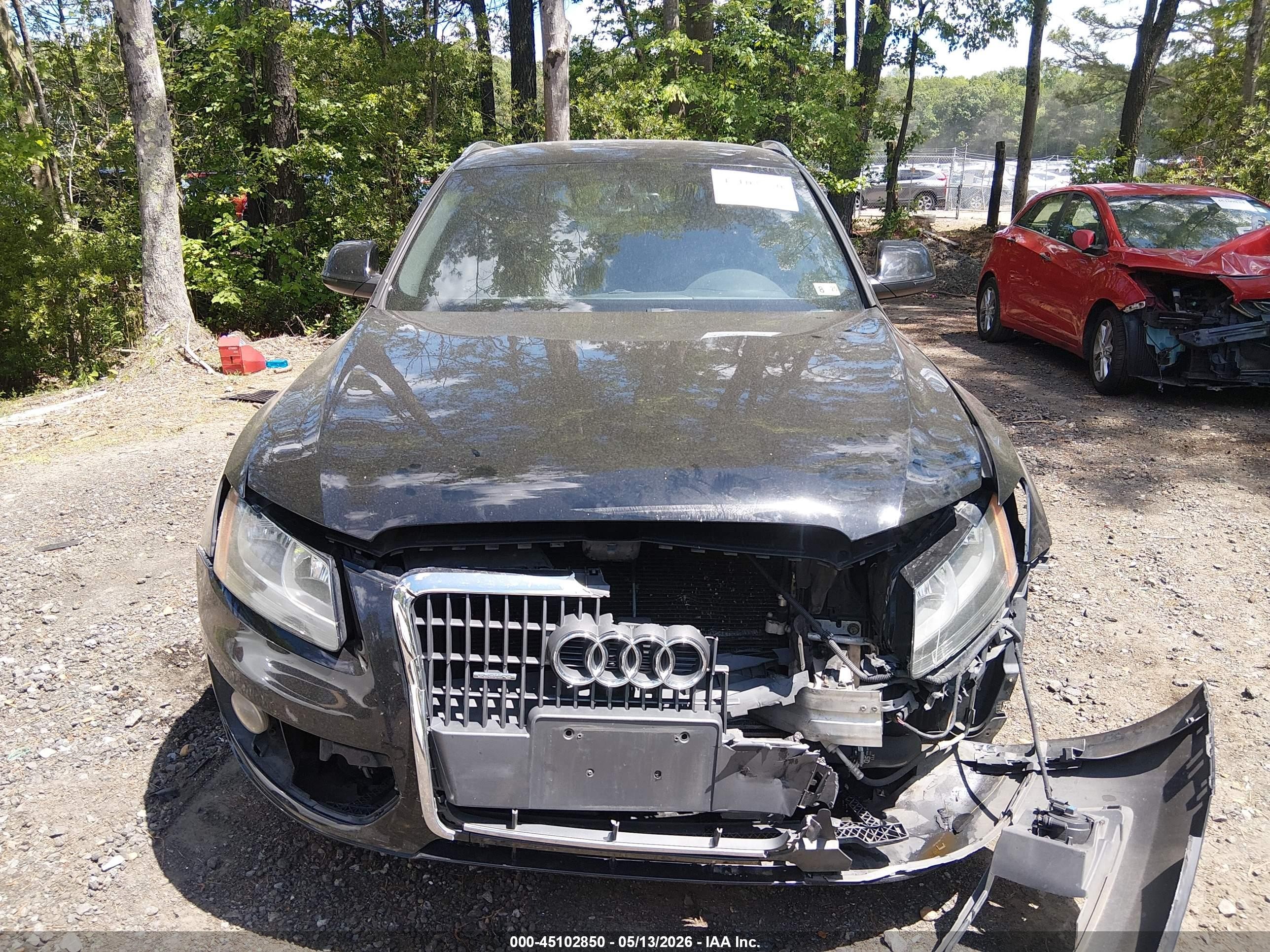 2011 Audi Q5 2.0t Premium Black vin: WA1CFBFPXBA097288