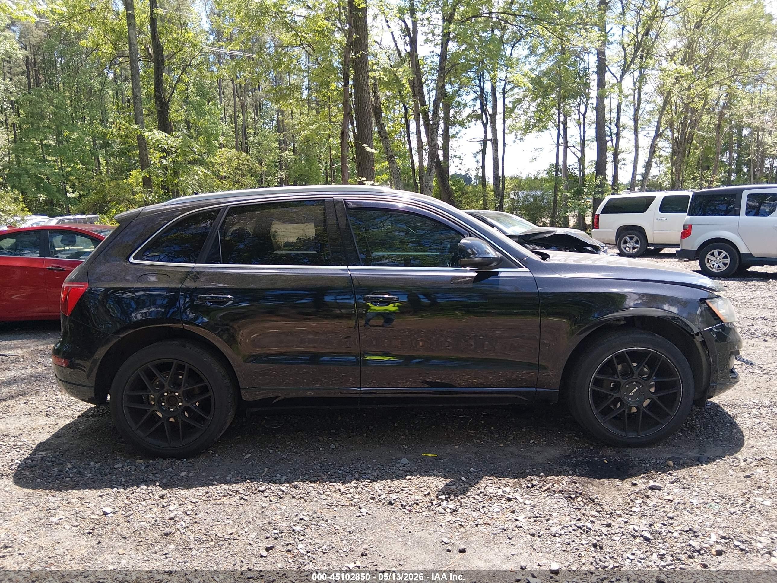 2011 Audi Q5 2.0t Premium Black vin: WA1CFBFPXBA097288