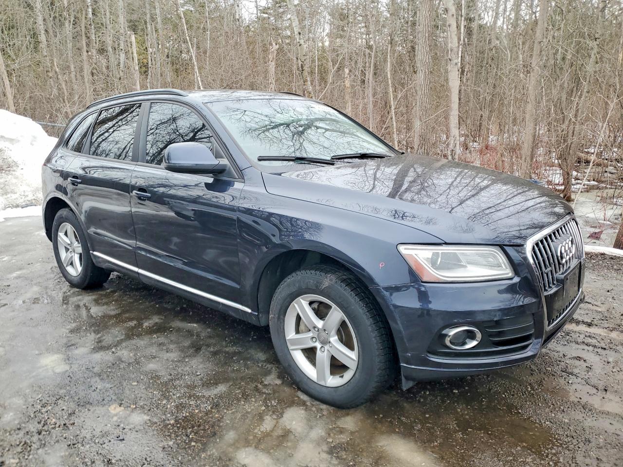 2013 Audi Q5 Premium Charcoal vin: WA1CFCFPXDA063120