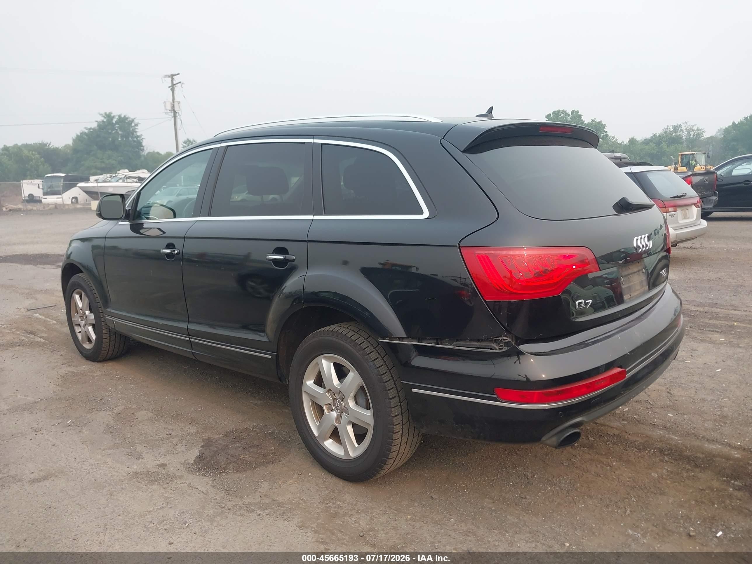 2015 Audi Q7 3.0t Premium Black vin: WA1CGAFE0FD007933