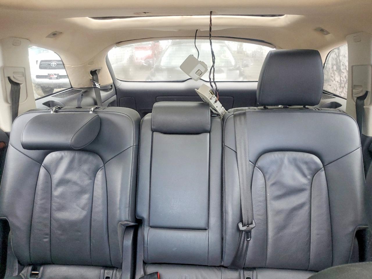 2013 Audi Q7 Premium Черный vin: WA1CGAFE2DD004500