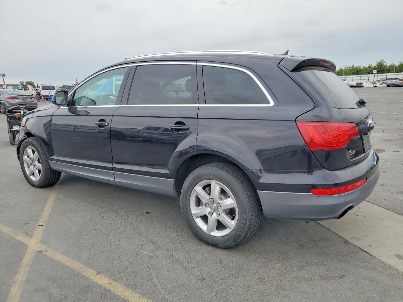 2011 Audi Q7 Premium Black vin: WA1CGAFE4BD006813