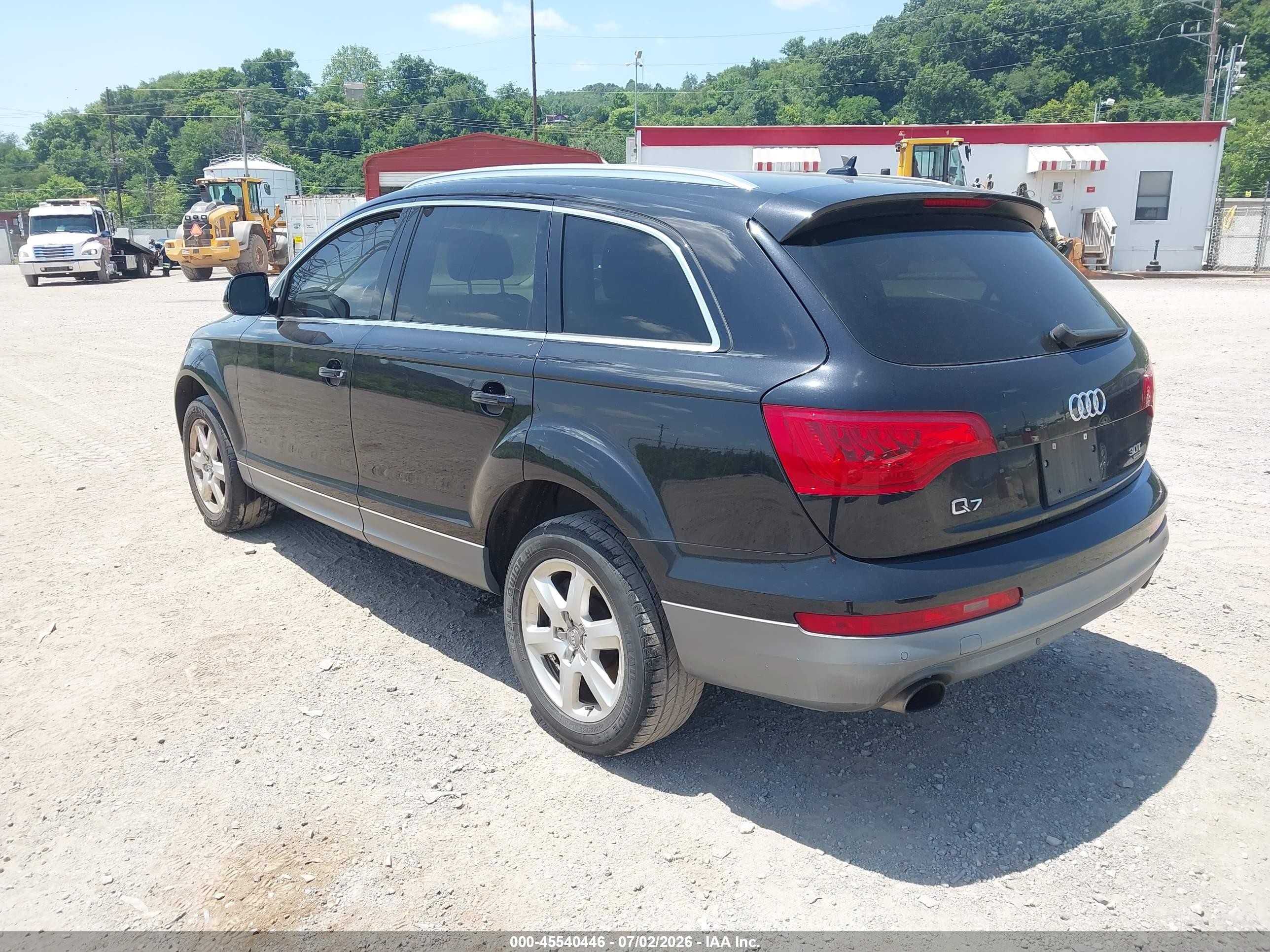 2014 Audi Q7 3.0t Premium Black vin: WA1CGAFE5ED020319