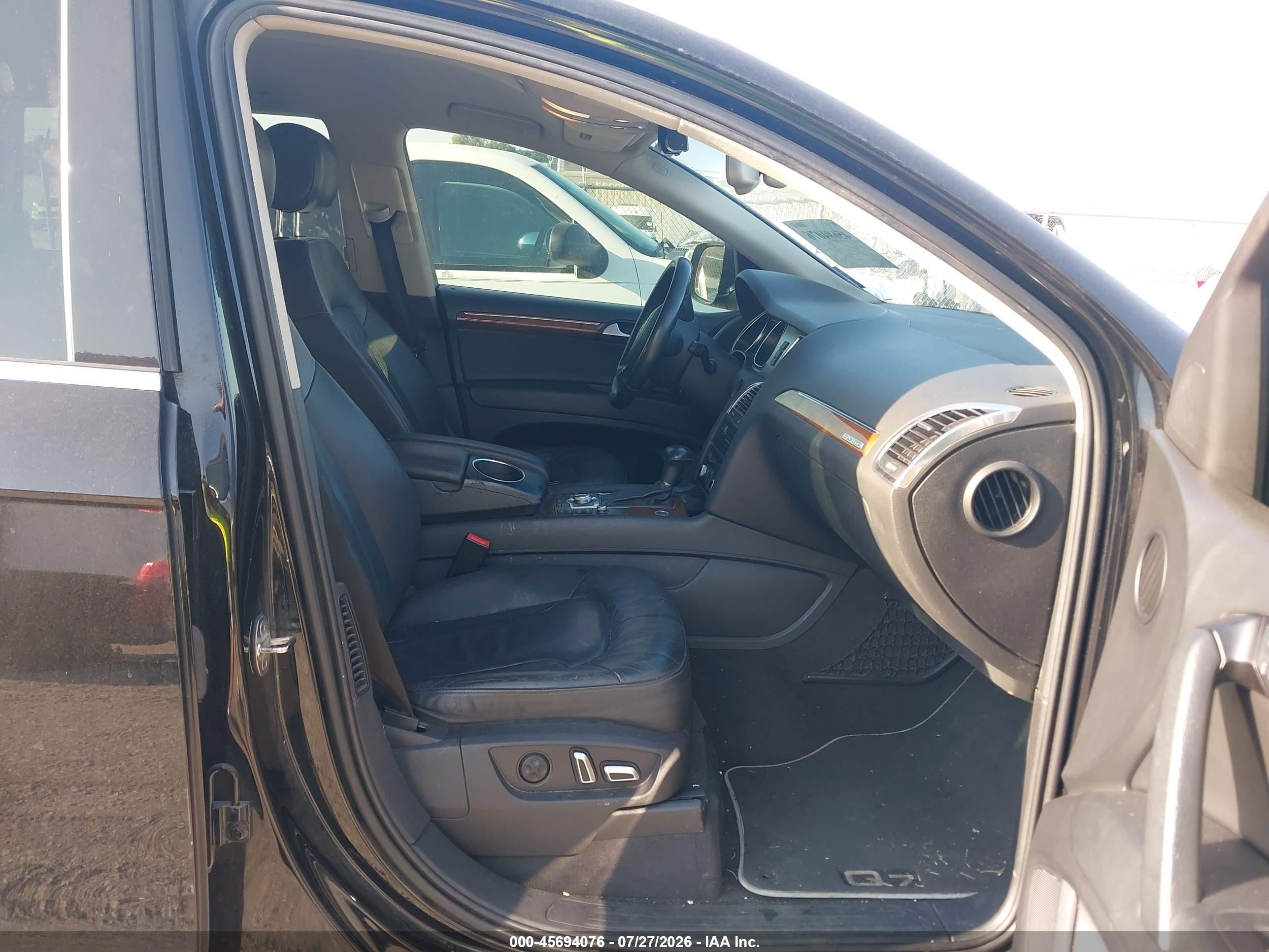 2015 Audi Q7 3.0t Premium Black vin: WA1CGAFE5FD019107