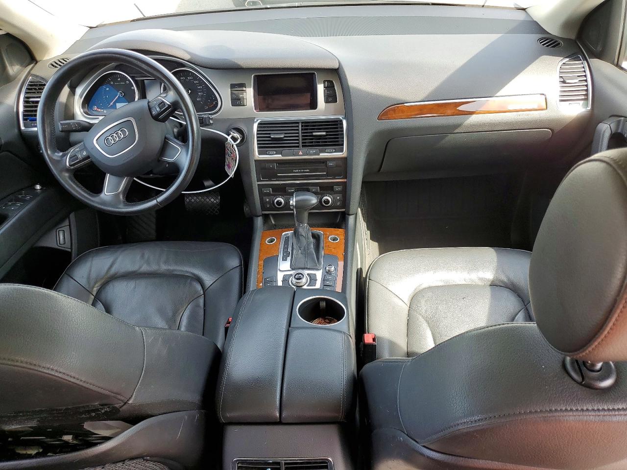 2014 Audi Q7 Premium White vin: WA1CGAFE6ED004002