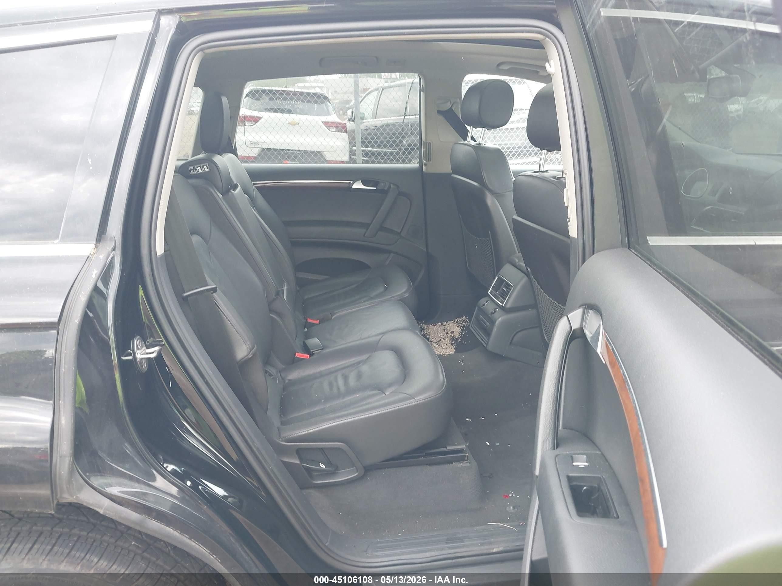 2015 Audi Q7 3.0t Premium Beige vin: WA1CGAFEXFD021760