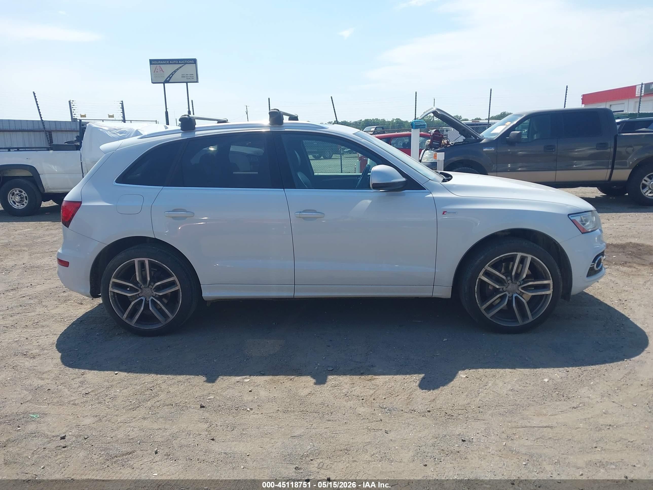 2015 Audi Sq5 3.0t Premium Plus White vin: WA1CGAFP1FA036764