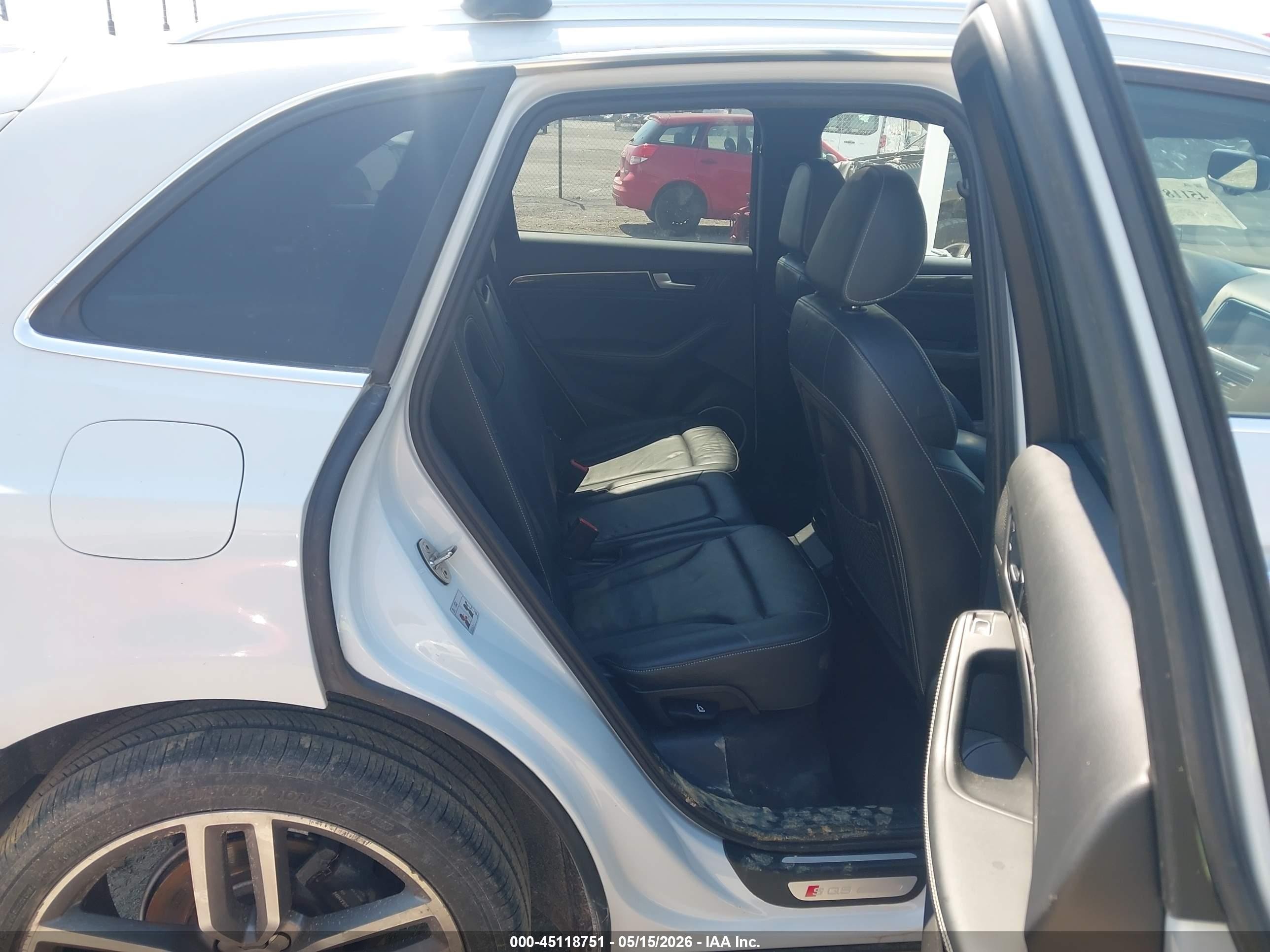2015 Audi Sq5 3.0t Premium Plus White vin: WA1CGAFP1FA036764