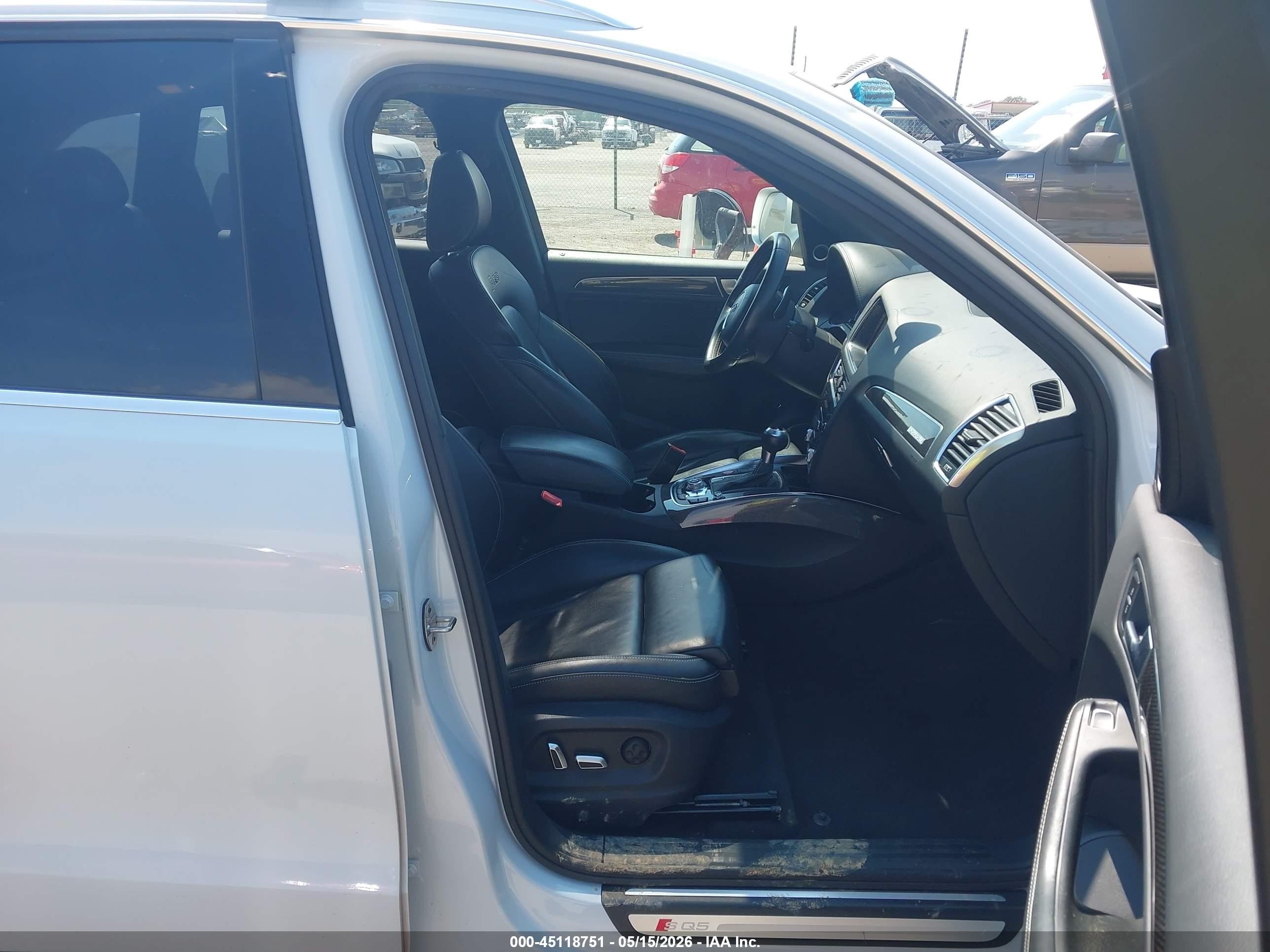 2015 Audi Sq5 3.0t Premium Plus White vin: WA1CGAFP1FA036764