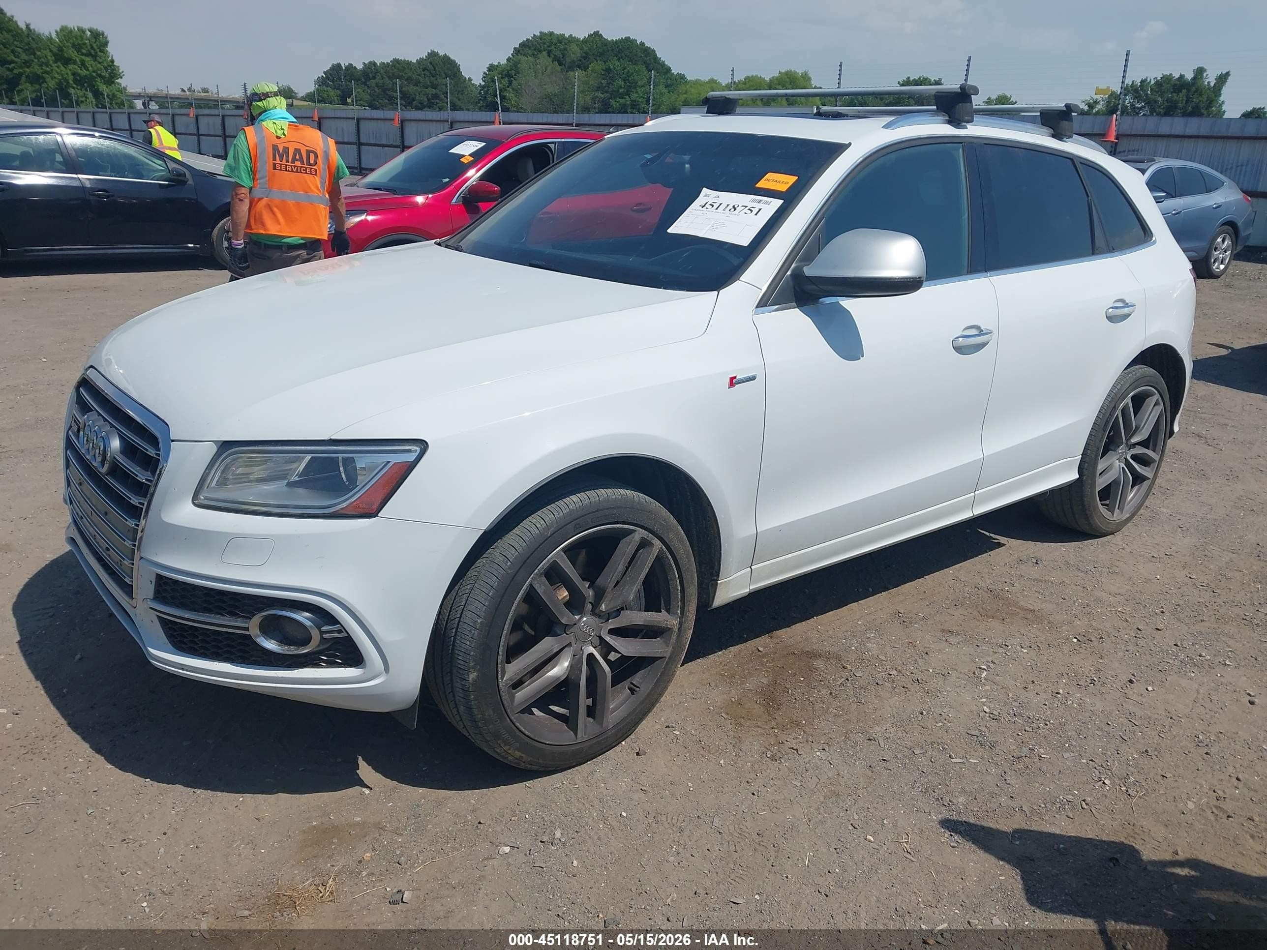 2015 Audi Sq5 3.0t Premium Plus White vin: WA1CGAFP1FA036764