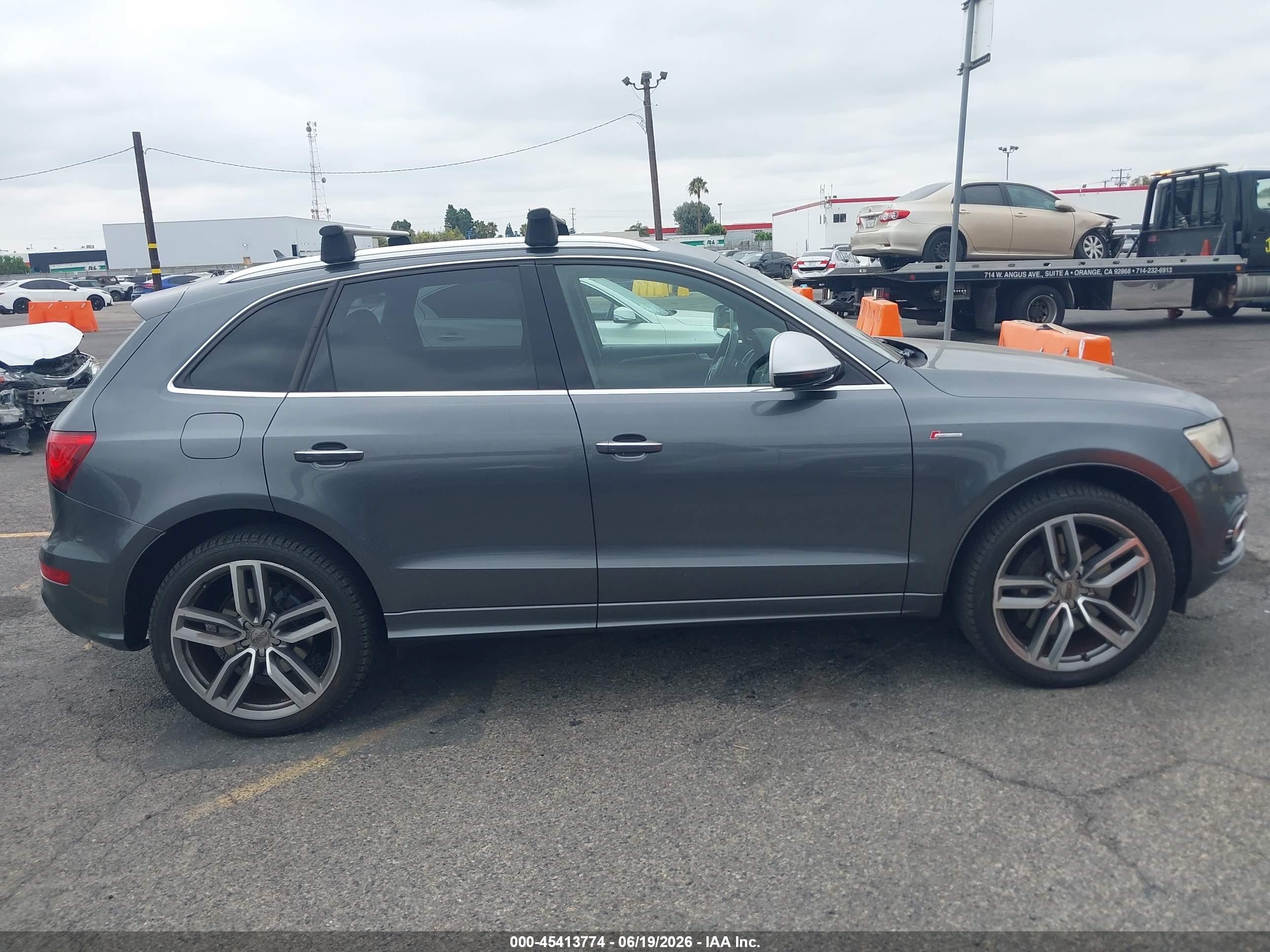 2015 Audi Sq5 3.0t Premium Plus Gray vin: WA1CGAFP1FA103038