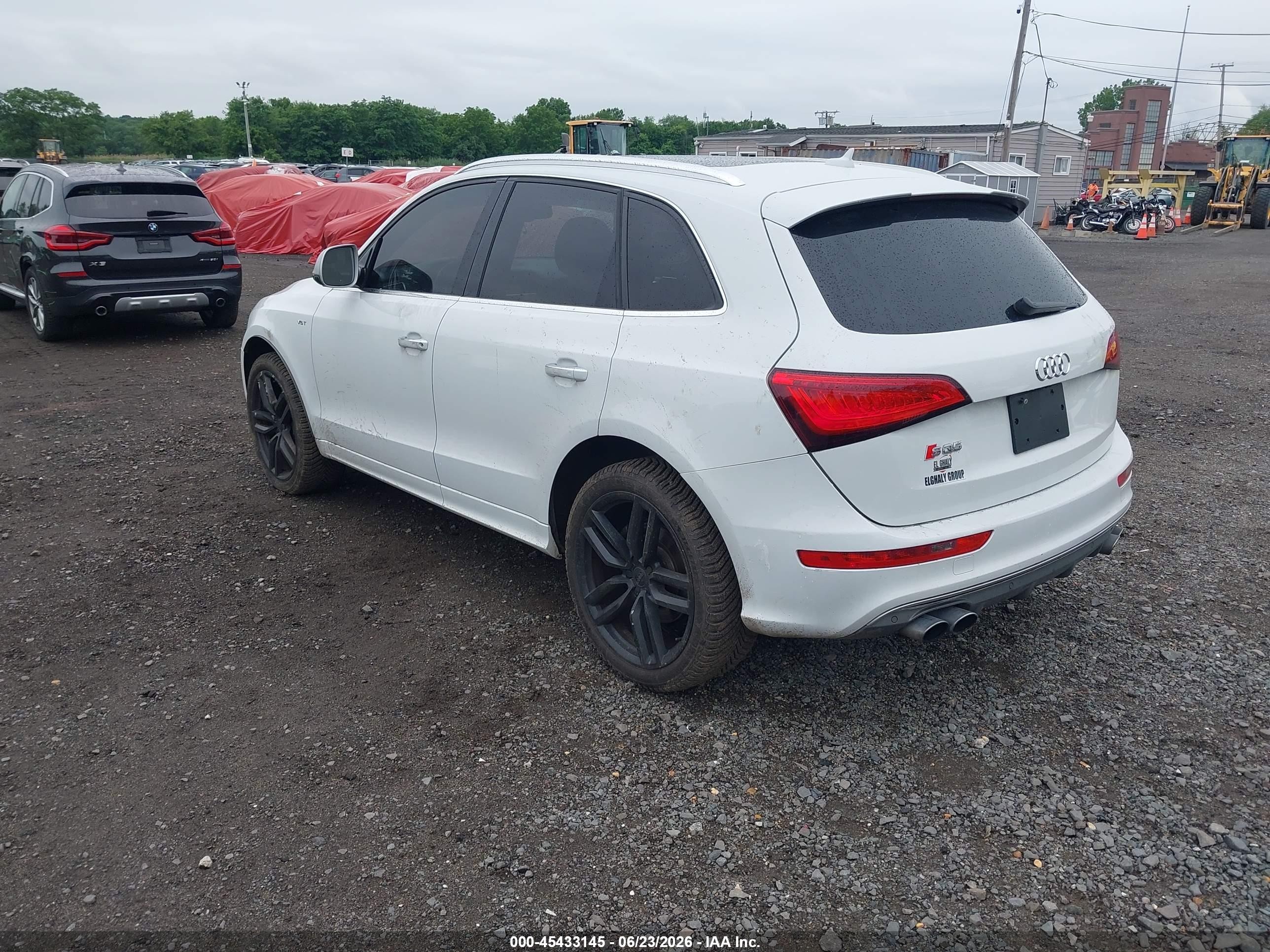 2015 Audi Sq5 3.0t Premium Plus White vin: WA1CGAFP3FA026656