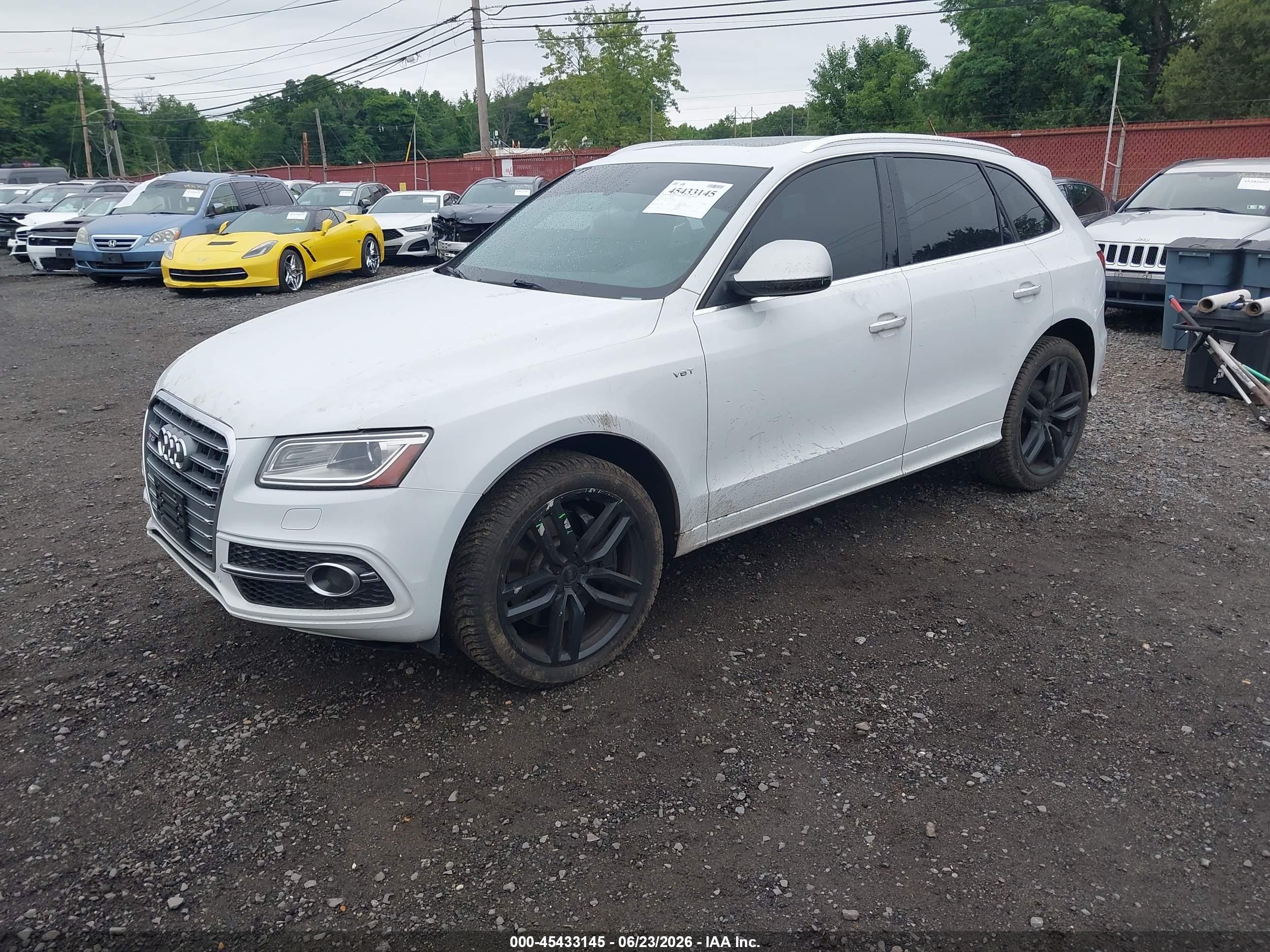2015 Audi Sq5 3.0t Premium Plus White vin: WA1CGAFP3FA026656