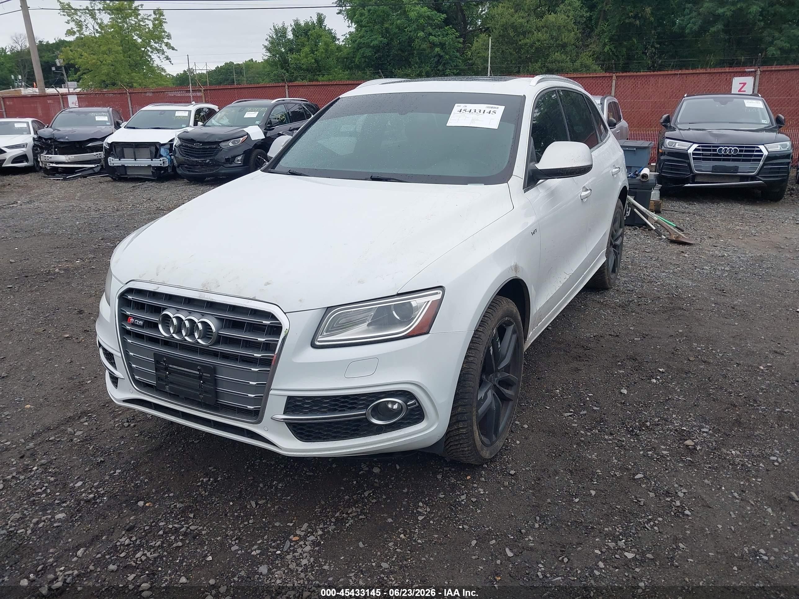 2015 Audi Sq5 3.0t Premium Plus White vin: WA1CGAFP3FA026656