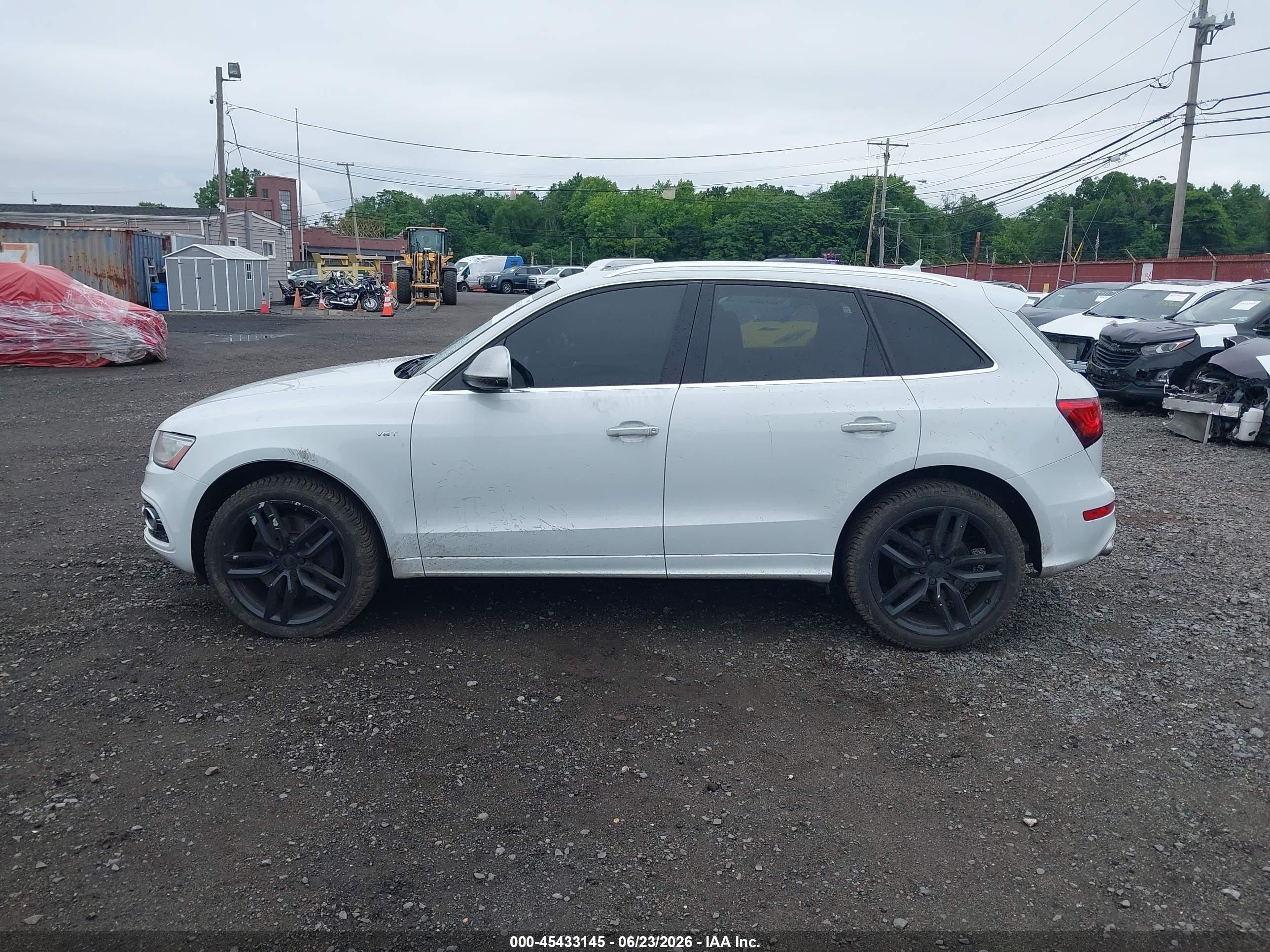 2015 Audi Sq5 3.0t Premium Plus White vin: WA1CGAFP3FA026656