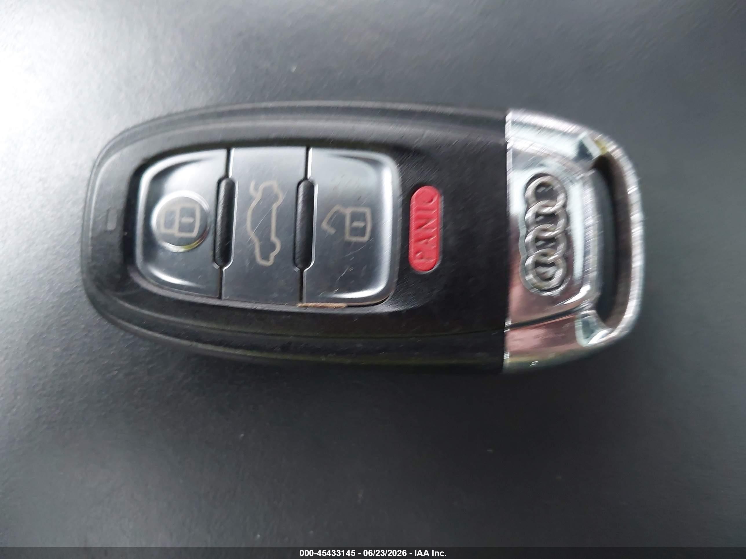 2015 Audi Sq5 3.0t Premium Plus White vin: WA1CGAFP3FA026656