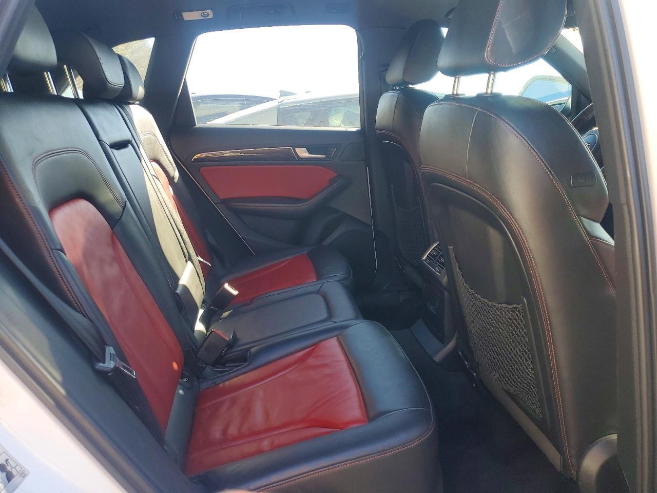 2014 Audi Sq5 Premium Plus White vin: WA1CGAFP4EA030701