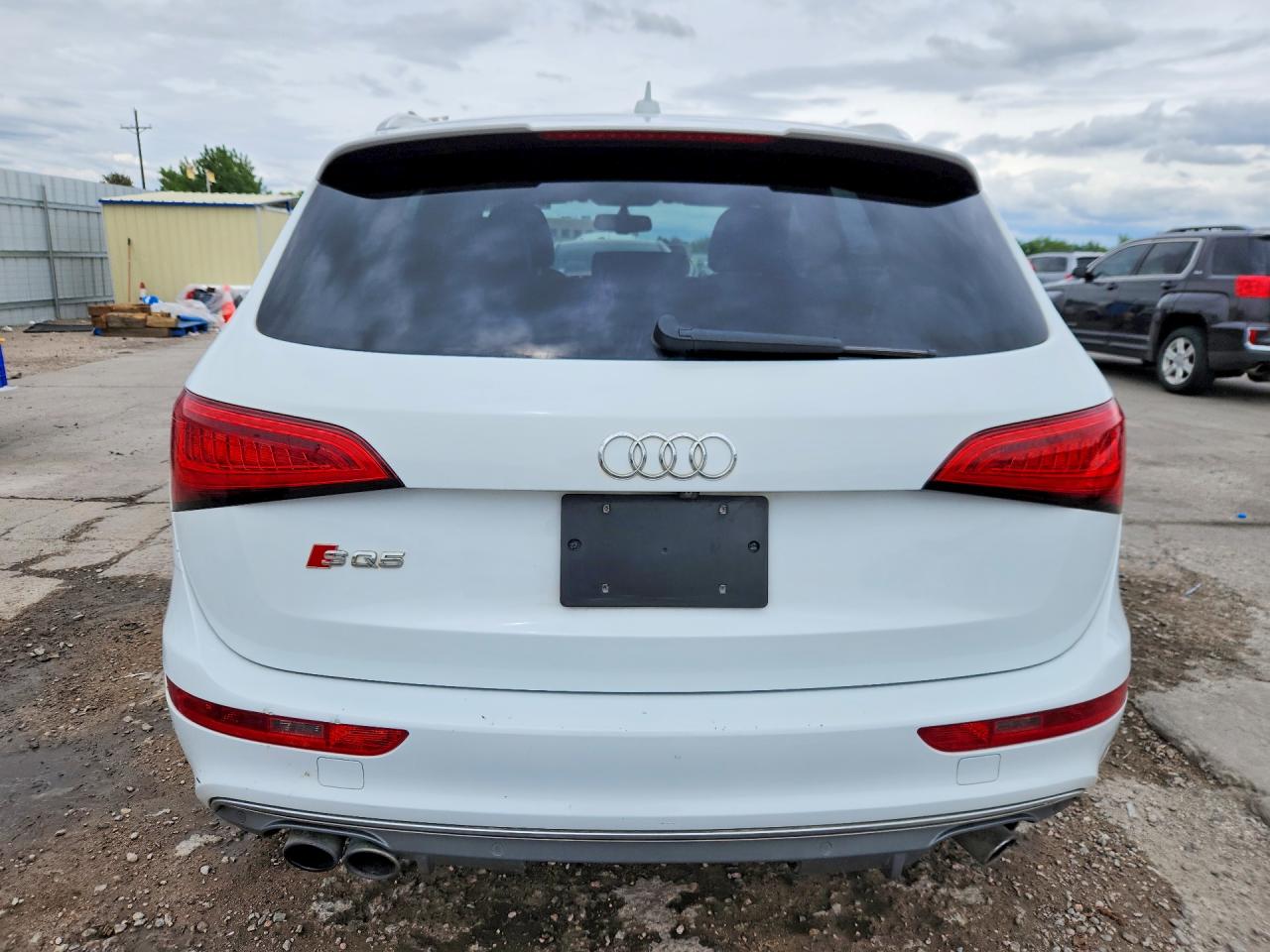 2015 Audi Sq5 Premium Plus White vin: WA1CGAFP4FA027153