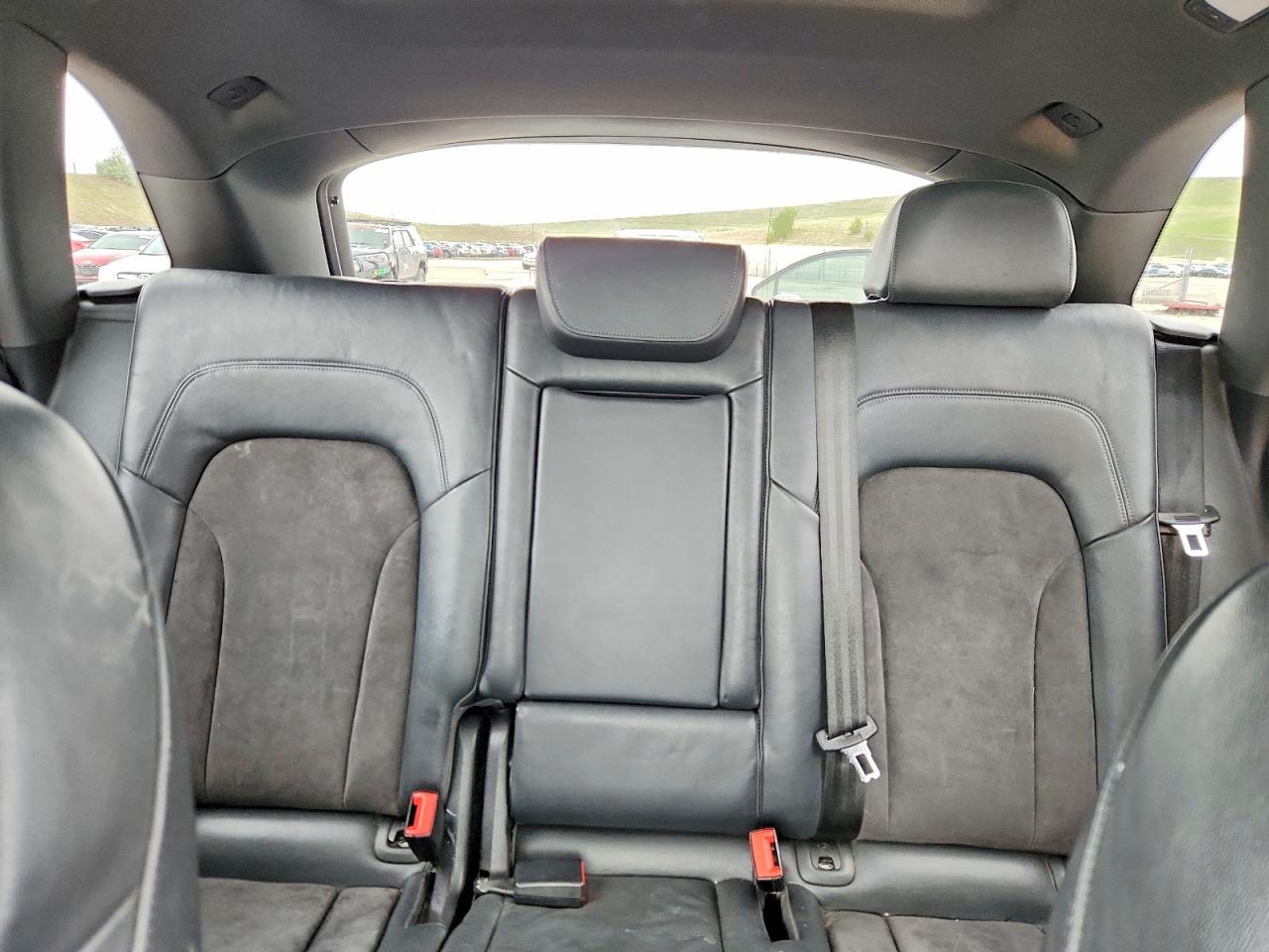 2015 Audi Sq5 Premium Plus White vin: WA1CGAFP4FA027153