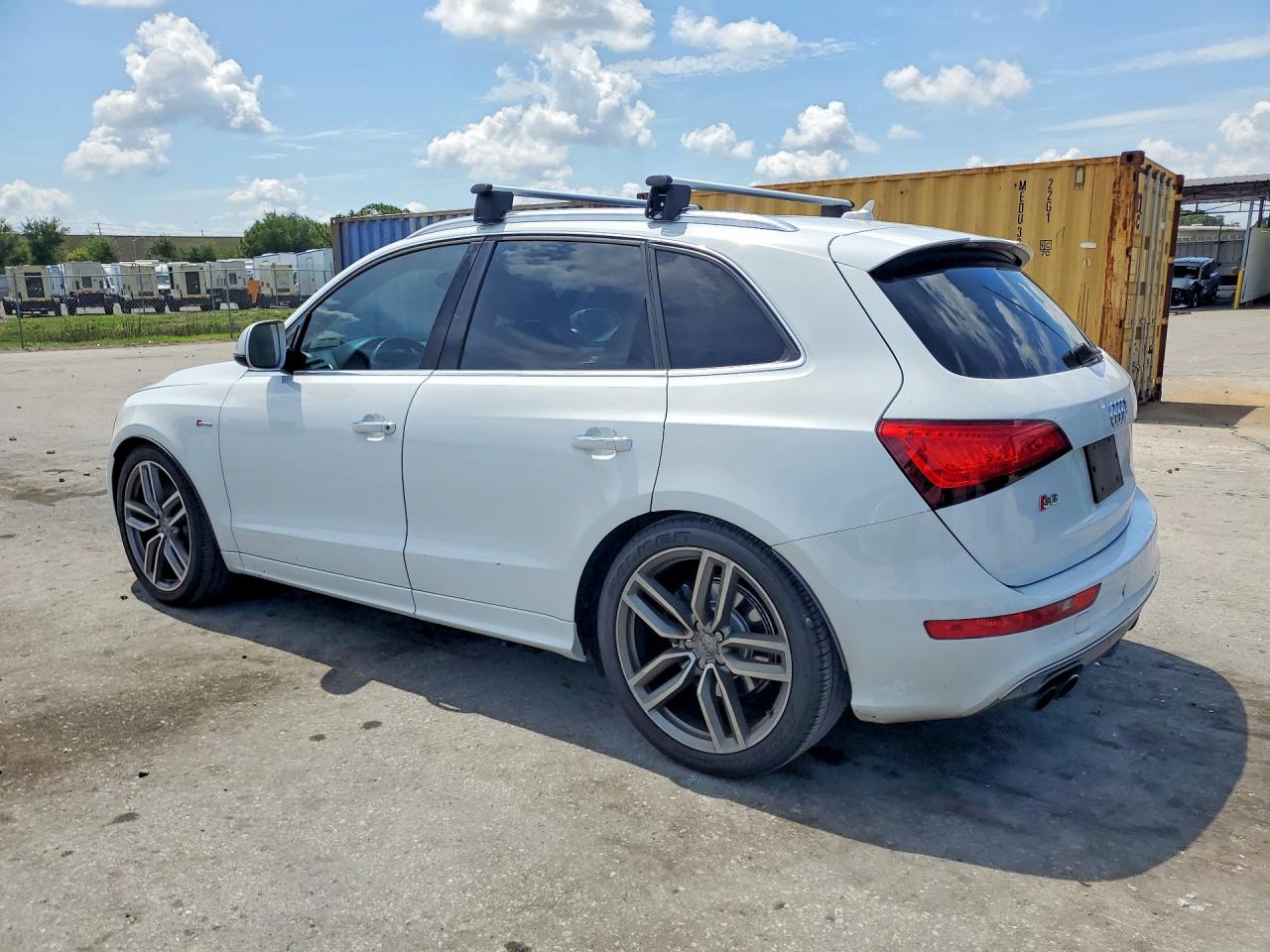 2015 Audi Sq5 Premium Plus White vin: WA1CGAFP5FA132719
