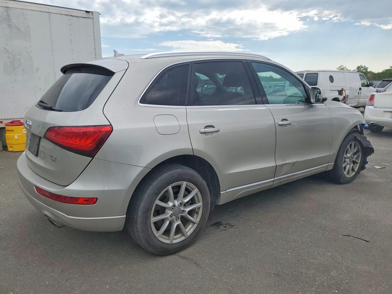 2014 Audi Sq5 Premium Plus Beige vin: WA1CGCFP2EA025962
